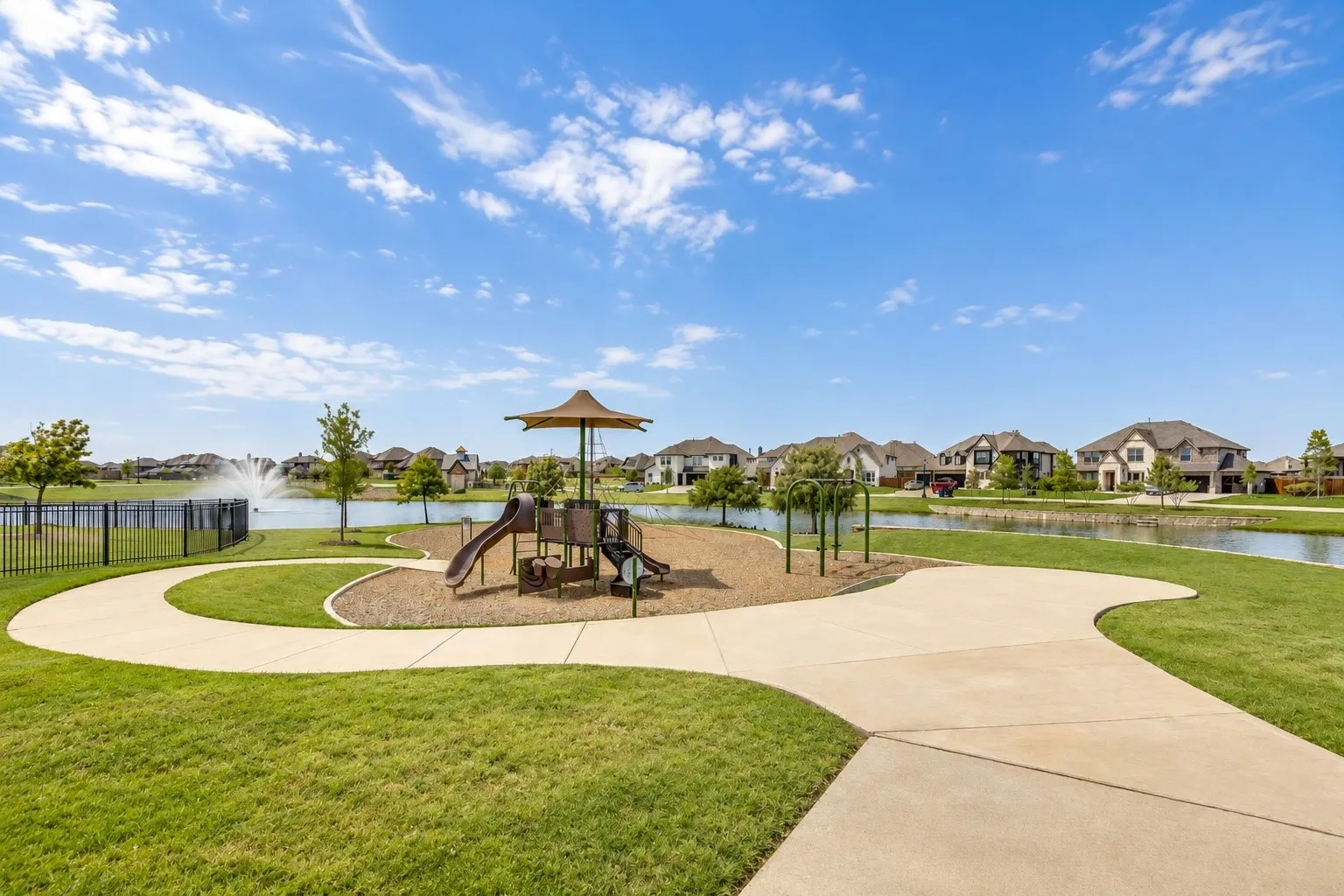 Single Family Residence For Sale in Johnson County , 3508 Weyburn Drive, Mansfield, Texas 76084, 4 Bedroom, 3 Bathroom, 2 Garage spaces, 3,152 Sqft, built in 2018, mls#21362728, Real Estate Agent in Mansfield, Homes For Sale in Johnson county, Homes For Sale in Mansfield, Realtor in Mansfield Texas, Real Estate Brokerage Independent Realty Texas, Luminita Cordes Realtor