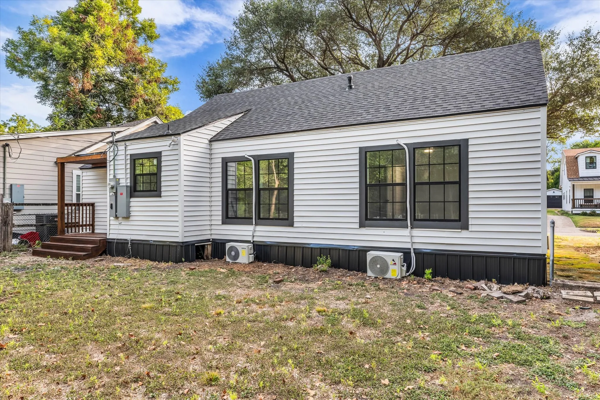 Single Family Residence For Sale in Mc Lennan County , 916 N 31st Street, Waco, Texas 76707, 2 Bedroom, 1 Bathroom, 1 Garage spaces, 980 Sqft, built in 1940, mls#21364696, Real Estate Agent in Waco, Homes For Sale in Mc Lennan county, Homes For Sale in Waco, Realtor in Waco Texas, Real Estate Brokerage Independent Realty Texas, Luminita Cordes Realtor