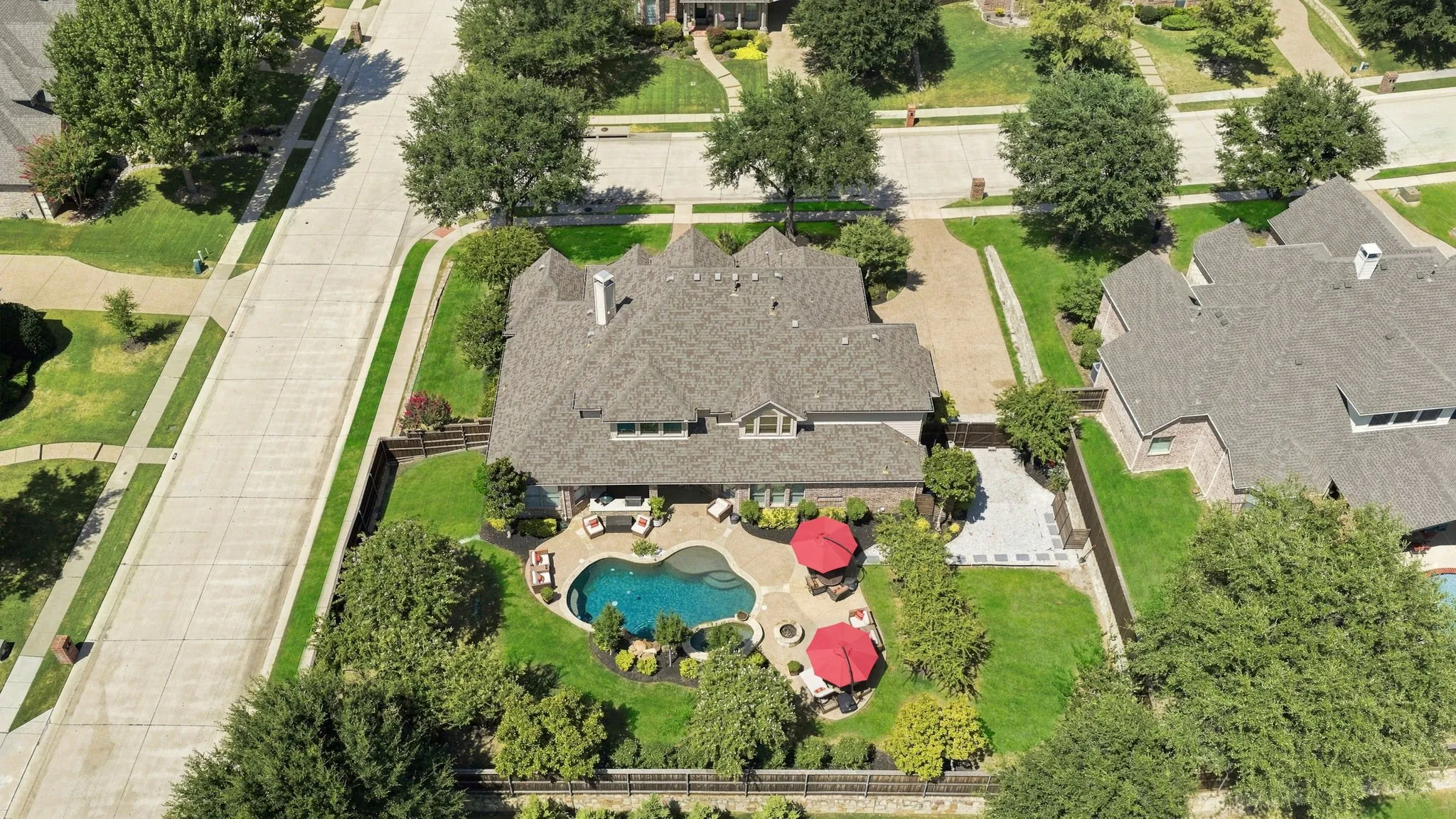 Single Family Residence For Sale in Collin County , 1000 Monticello Drive, Prosper, Texas 75078, 4 Bedroom, 3 Bathroom, 3 Garage spaces, 3,908 Sqft, built in 2005, mls#21356495, Real Estate Agent in Prosper, Homes For Sale in Collin county, Homes For Sale in Prosper, Realtor in Prosper Texas, Real Estate Brokerage Independent Realty Texas, Luminita Cordes Realtor