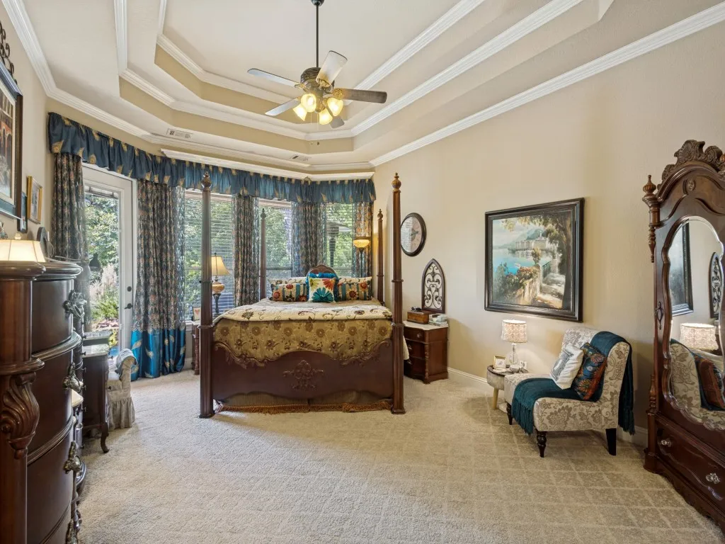 Single Family Residence For Sale in Grayson County , 87 Castle Pines Circle, Gordonville, Texas 76245, 4 Bedroom, 4 Bathroom, 2 Garage spaces, 3,657 Sqft, built in 2013, mls#21365099, Real Estate Agent in Gordonville, Homes For Sale in Grayson county, Homes For Sale in Gordonville, Realtor in Gordonville Texas, Real Estate Brokerage Independent Realty Texas, Luminita Cordes Realtor