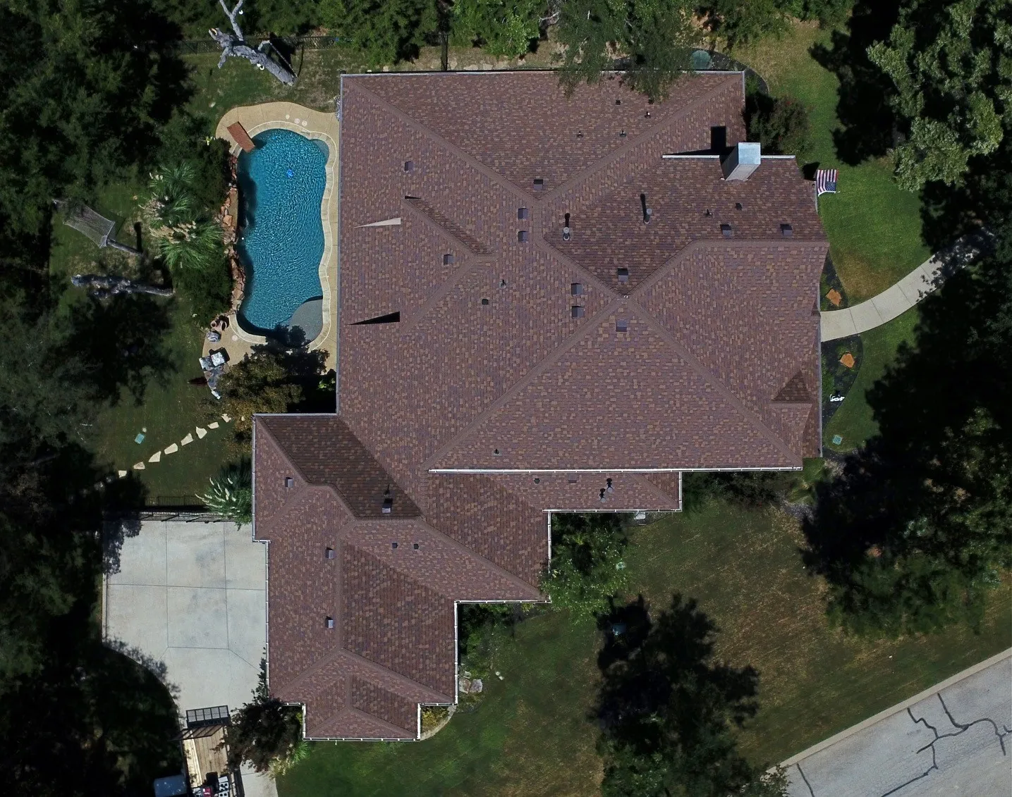 Single Family Residence For Sale in Grayson County , 87 Castle Pines Circle, Gordonville, Texas 76245, 4 Bedroom, 4 Bathroom, 2 Garage spaces, 3,657 Sqft, built in 2013, mls#21365099, Real Estate Agent in Gordonville, Homes For Sale in Grayson county, Homes For Sale in Gordonville, Realtor in Gordonville Texas, Real Estate Brokerage Independent Realty Texas, Luminita Cordes Realtor
