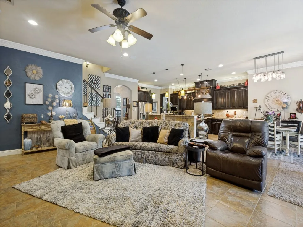 Single Family Residence For Sale in Grayson County , 87 Castle Pines Circle, Gordonville, Texas 76245, 4 Bedroom, 4 Bathroom, 2 Garage spaces, 3,657 Sqft, built in 2013, mls#21365099, Real Estate Agent in Gordonville, Homes For Sale in Grayson county, Homes For Sale in Gordonville, Realtor in Gordonville Texas, Real Estate Brokerage Independent Realty Texas, Luminita Cordes Realtor