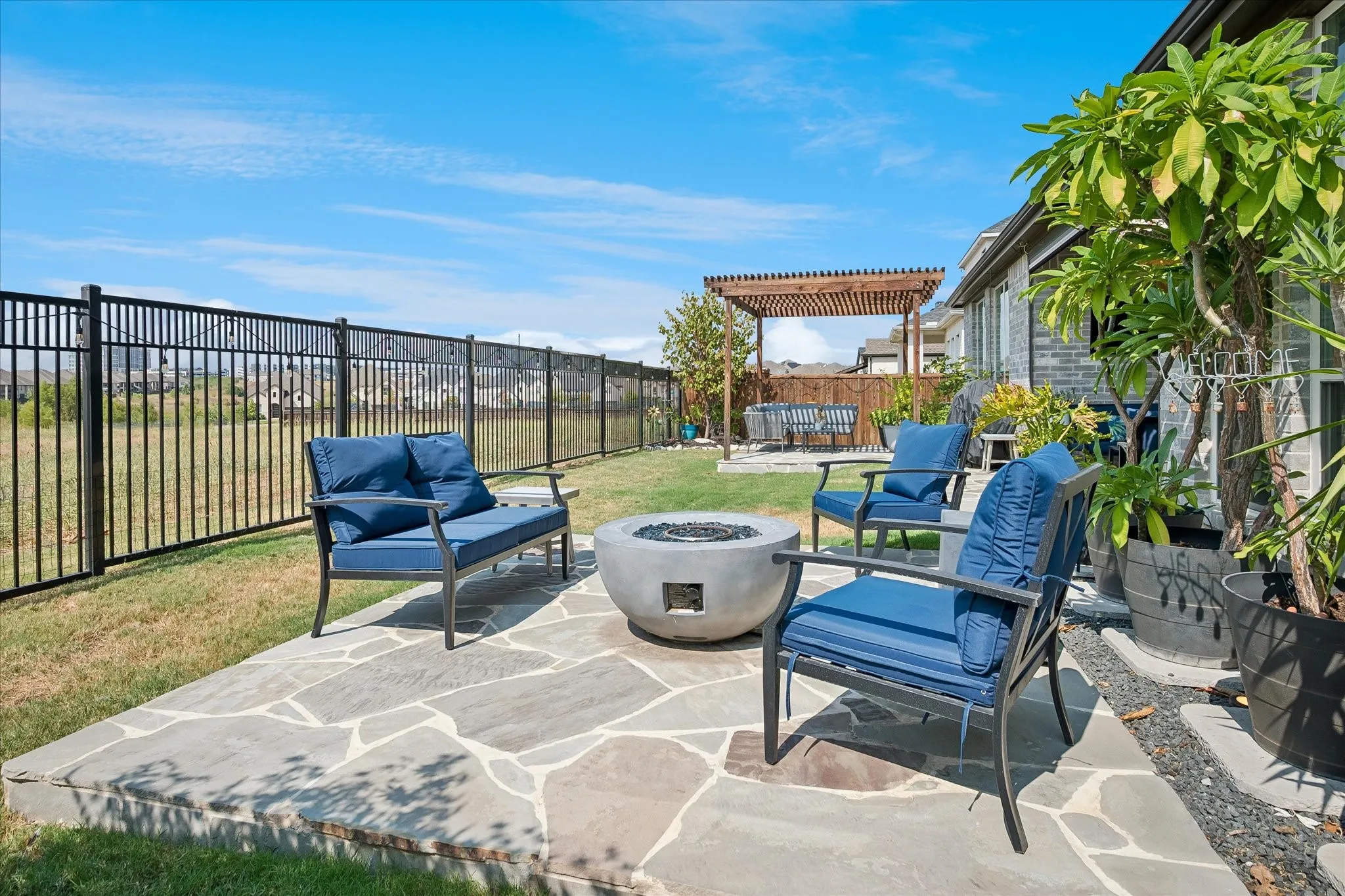 Single Family Residence For Sale in Denton County , 1737 Clem Castle Drive, Carrollton, Texas 75010, 5 Bedroom, 5 Bathroom, 3 Garage spaces, 3,827 Sqft, built in 2021, mls#21361280, Real Estate Agent in Carrollton, Homes For Sale in Denton county, Homes For Sale in Carrollton, Realtor in Carrollton Texas, Real Estate Brokerage Independent Realty Texas, Luminita Cordes Realtor