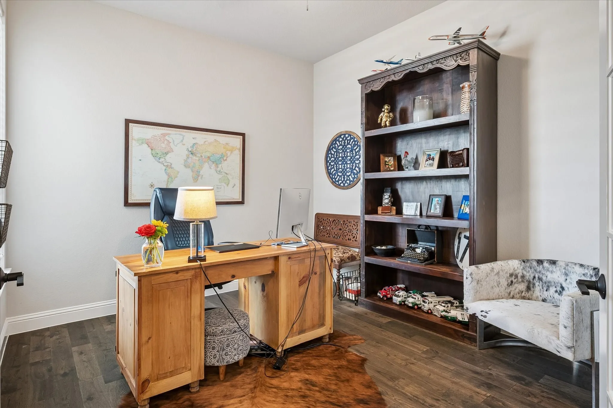 Single Family Residence For Sale in Denton County , 1737 Clem Castle Drive, Carrollton, Texas 75010, 5 Bedroom, 5 Bathroom, 3 Garage spaces, 3,827 Sqft, built in 2021, mls#21361280, Real Estate Agent in Carrollton, Homes For Sale in Denton county, Homes For Sale in Carrollton, Realtor in Carrollton Texas, Real Estate Brokerage Independent Realty Texas, Luminita Cordes Realtor