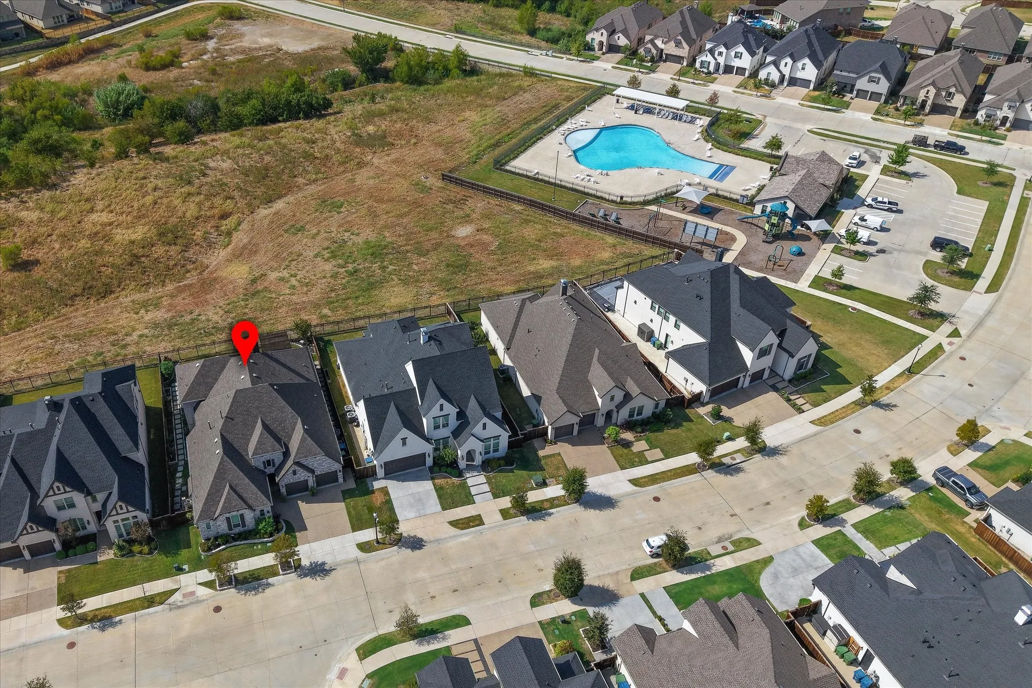 Castle Hills offers top-tier amenities including a clubhouse, community pool, fitness center, golf, greenbelts, jogging and bike paths, lakes, parks, pickleball and tennis courts, and playgrounds.