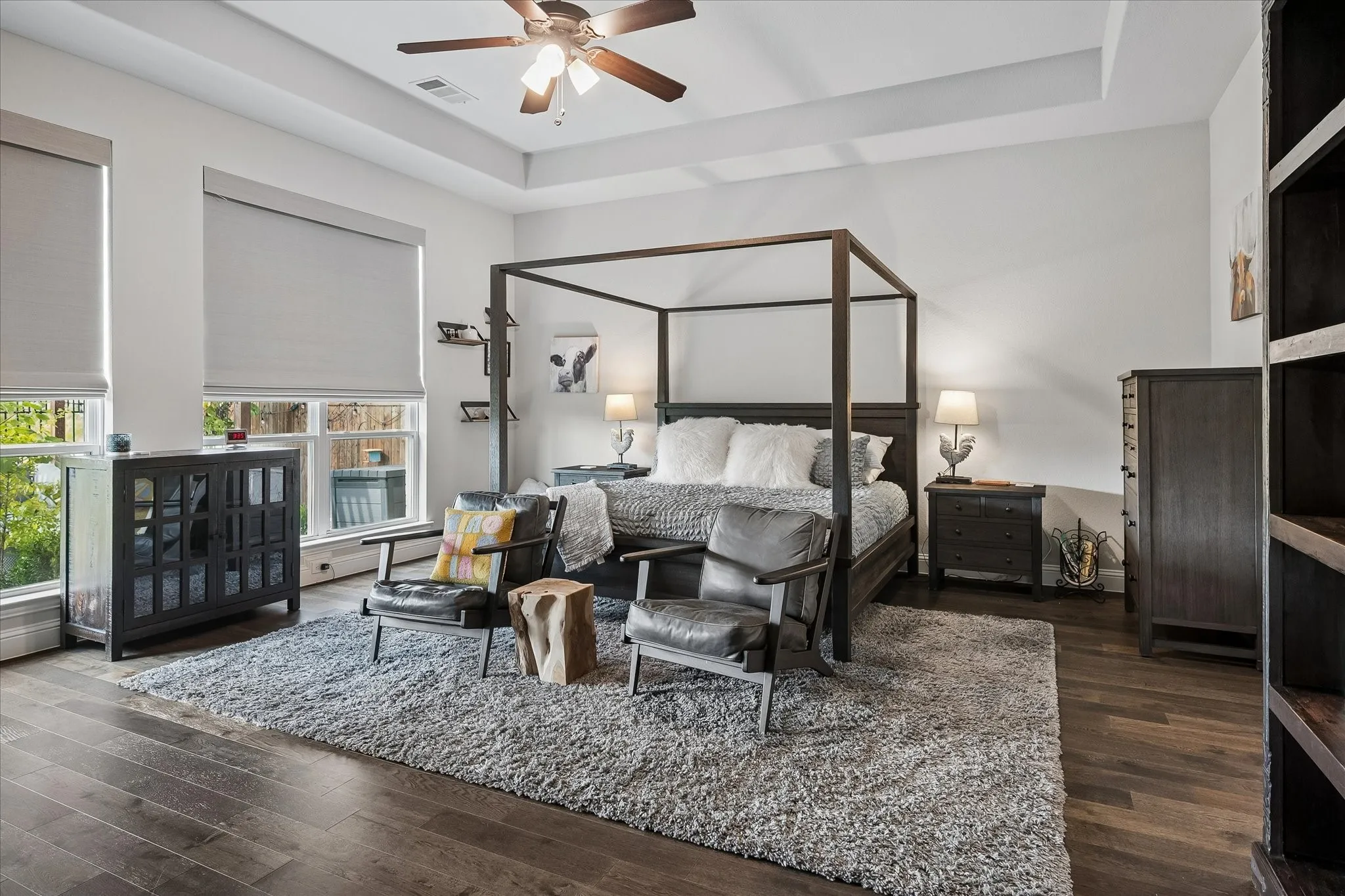 Single Family Residence For Sale in Denton County , 1737 Clem Castle Drive, Carrollton, Texas 75010, 5 Bedroom, 5 Bathroom, 3 Garage spaces, 3,827 Sqft, built in 2021, mls#21361280, Real Estate Agent in Carrollton, Homes For Sale in Denton county, Homes For Sale in Carrollton, Realtor in Carrollton Texas, Real Estate Brokerage Independent Realty Texas, Luminita Cordes Realtor