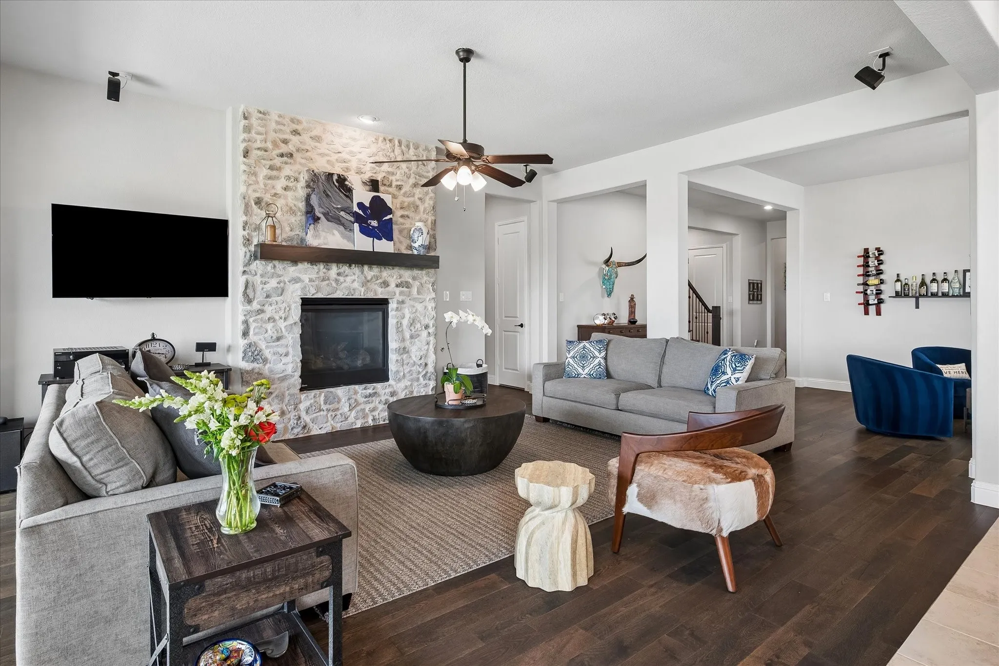 Single Family Residence For Sale in Denton County , 1737 Clem Castle Drive, Carrollton, Texas 75010, 5 Bedroom, 5 Bathroom, 3 Garage spaces, 3,827 Sqft, built in 2021, mls#21361280, Real Estate Agent in Carrollton, Homes For Sale in Denton county, Homes For Sale in Carrollton, Realtor in Carrollton Texas, Real Estate Brokerage Independent Realty Texas, Luminita Cordes Realtor