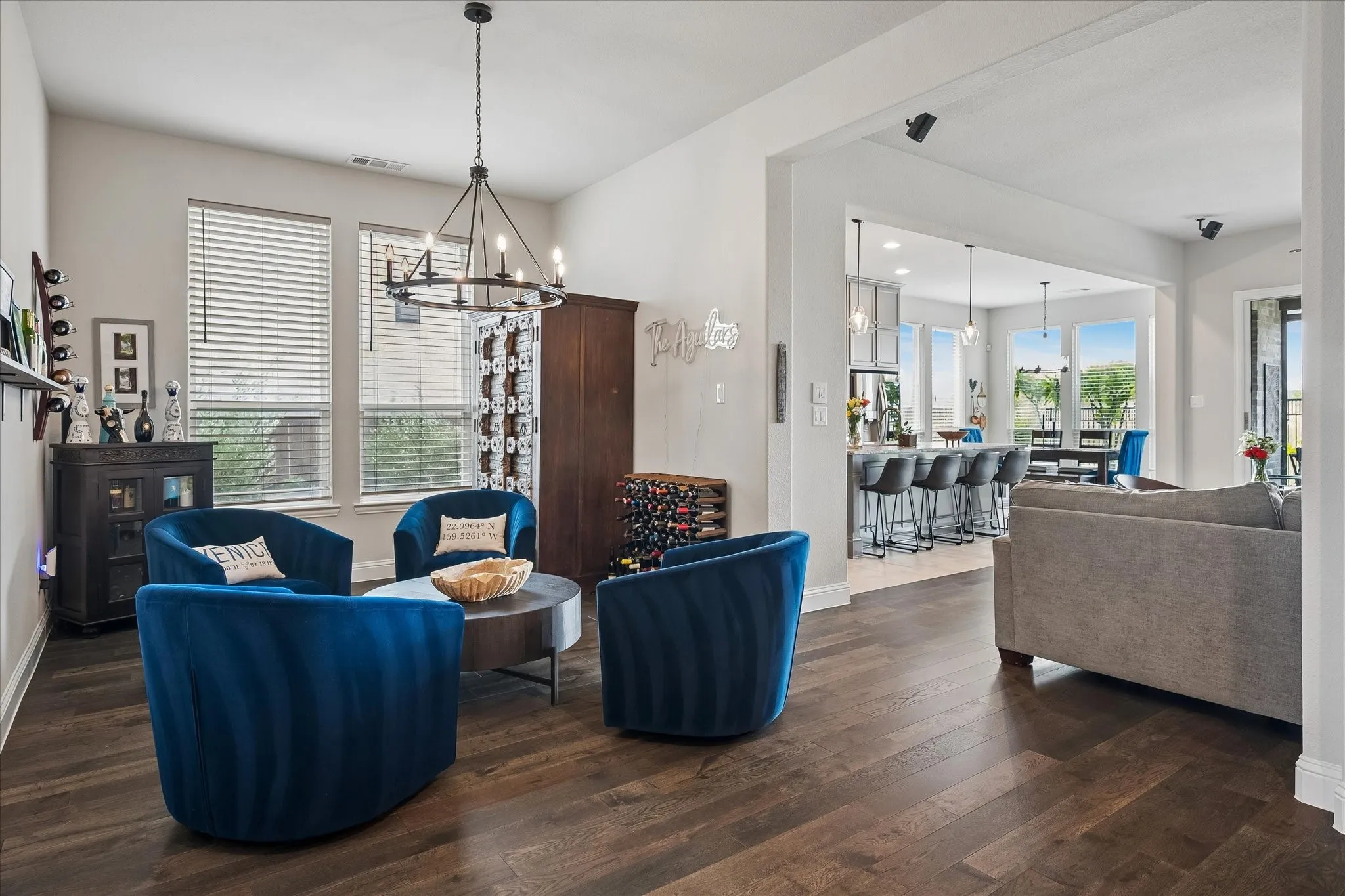Single Family Residence For Sale in Denton County , 1737 Clem Castle Drive, Carrollton, Texas 75010, 5 Bedroom, 5 Bathroom, 3 Garage spaces, 3,827 Sqft, built in 2021, mls#21361280, Real Estate Agent in Carrollton, Homes For Sale in Denton county, Homes For Sale in Carrollton, Realtor in Carrollton Texas, Real Estate Brokerage Independent Realty Texas, Luminita Cordes Realtor