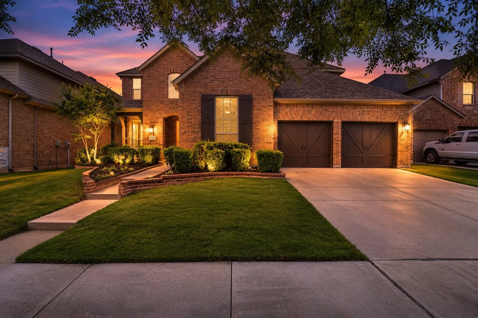 Single Family Residence For Sale in Denton County , 1421 8th Street, Argyle, Texas 76226, 5 Bedroom, 4 Bathroom, 3 Garage spaces, 3,969 Sqft, built in 2016, mls#21365386, Real Estate Agent in Argyle, Homes For Sale in Denton county, Homes For Sale in Argyle, Realtor in Argyle Texas, Real Estate Brokerage Independent Realty Texas, Luminita Cordes Realtor