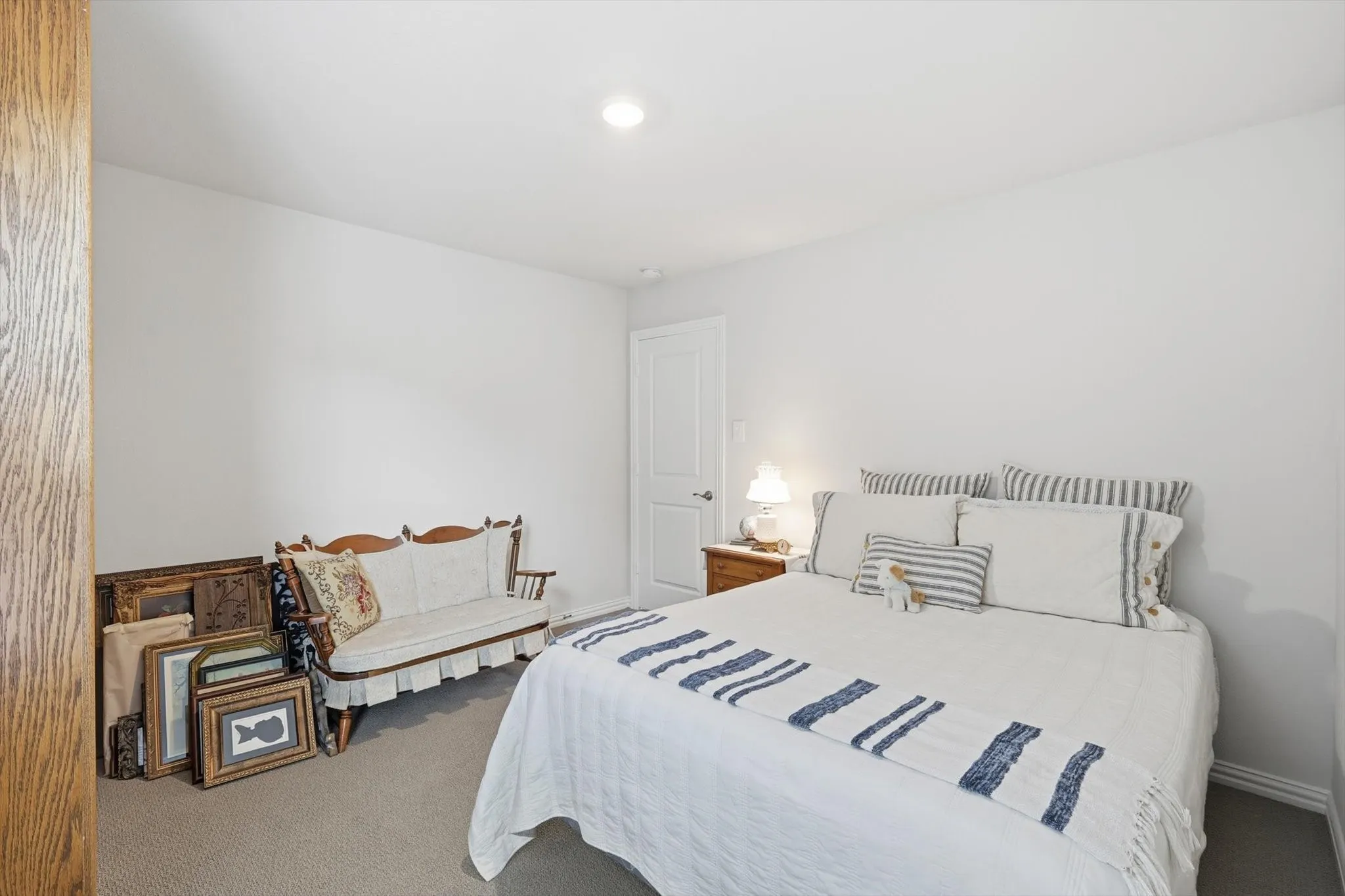 Single Family Residence For Sale in Denton County , 2645 Kings Canyon Mews, Corinth, Texas 76210, 3 Bedroom, 3 Bathroom, 2 Garage spaces, 2,240 Sqft, built in 2023, mls#21365923, Real Estate Agent in Corinth, Homes For Sale in Denton county, Homes For Sale in Corinth, Realtor in Corinth Texas, Real Estate Brokerage Independent Realty Texas, Luminita Cordes Realtor
