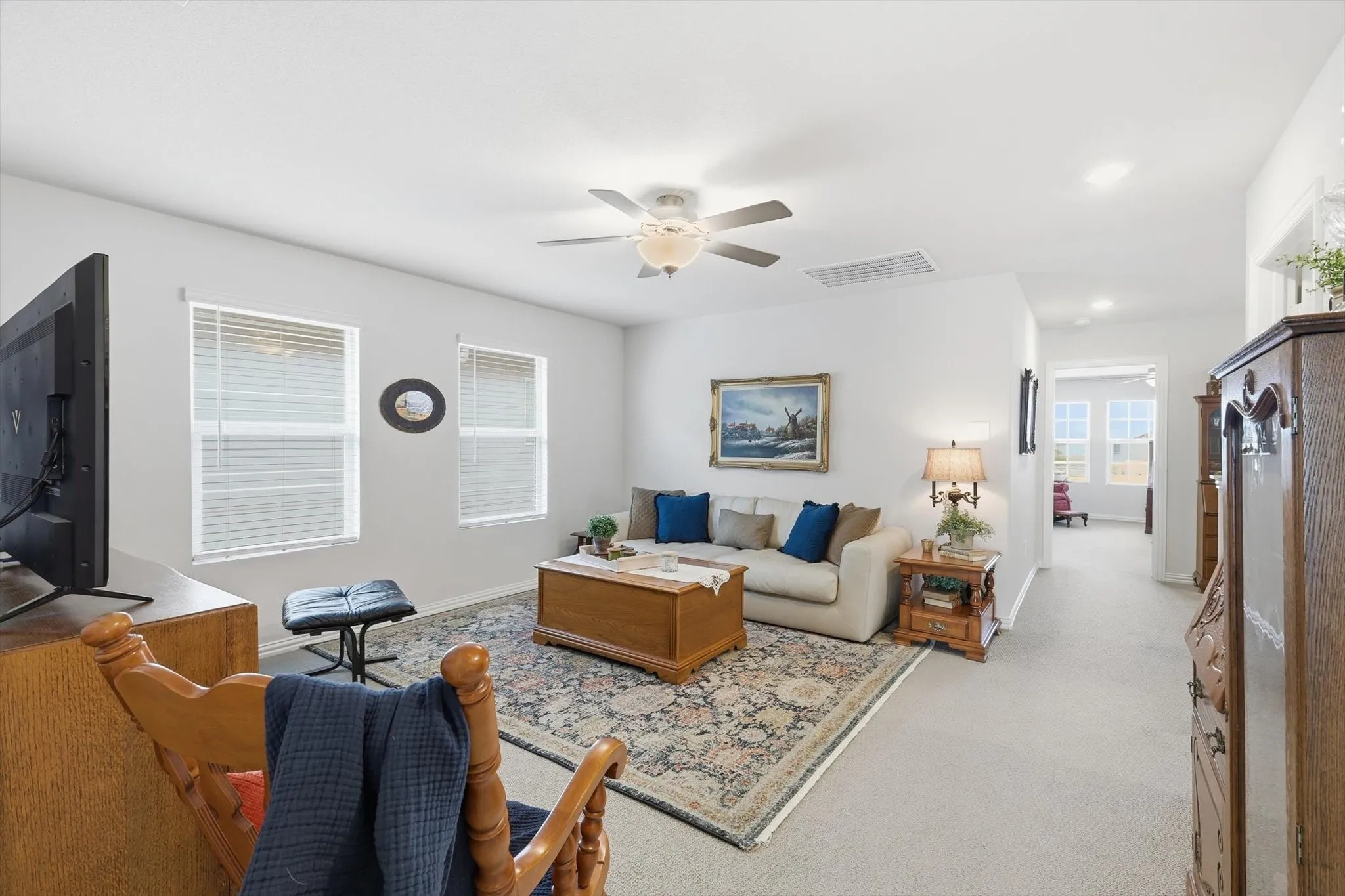 Single Family Residence For Sale in Denton County , 2645 Kings Canyon Mews, Corinth, Texas 76210, 3 Bedroom, 3 Bathroom, 2 Garage spaces, 2,240 Sqft, built in 2023, mls#21365923, Real Estate Agent in Corinth, Homes For Sale in Denton county, Homes For Sale in Corinth, Realtor in Corinth Texas, Real Estate Brokerage Independent Realty Texas, Luminita Cordes Realtor
