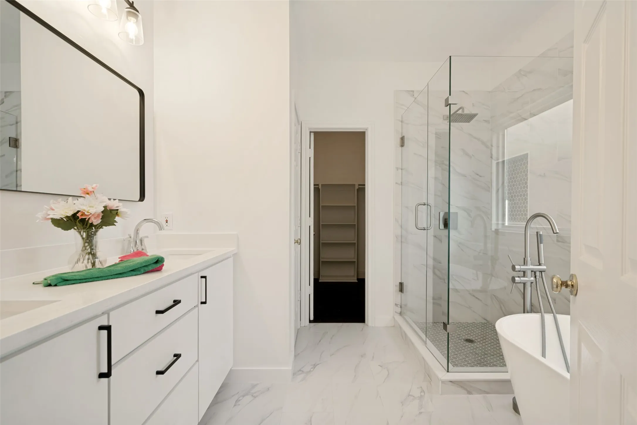 Fully renovated master bathroom