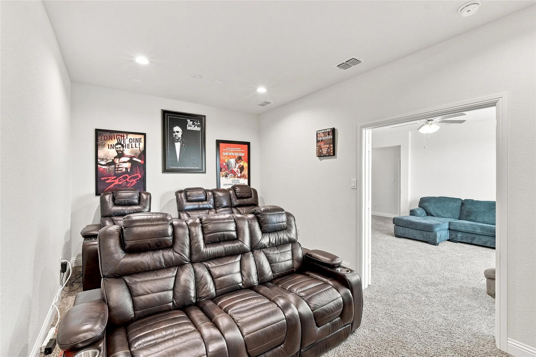 Single Family Residence For Sale in Tarrant County , 8121 Loretta Day Drive, Arlington, Texas 76002, 4 Bedroom, 4 Bathroom, 2 Garage spaces, 2,964 Sqft, built in 2019, mls#21363710, Real Estate Agent in Arlington, Homes For Sale in Tarrant county, Homes For Sale in Arlington, Realtor in Arlington Texas, Real Estate Brokerage Independent Realty Texas, Luminita Cordes Realtor