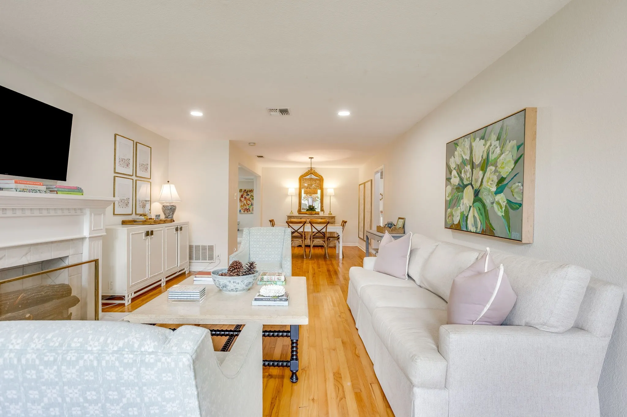 Single Family Residence For Rent in Tarrant County , 2541 Walsh Court, Fort Worth, Texas 76109, 3 Bedroom, 3 Bathroom, Garage spaces, 1,934 Sqft, built in 1948, Price $3,850, mls#21365945, Real Estate Agent in Fort Worth, Homes For Rent in Tarrant county, Homes For Rent in Fort Worth, Realtor in Fort Worth Texas, Real Estate Brokerage Independent Realty Texas, Luminita Cordes Realtor