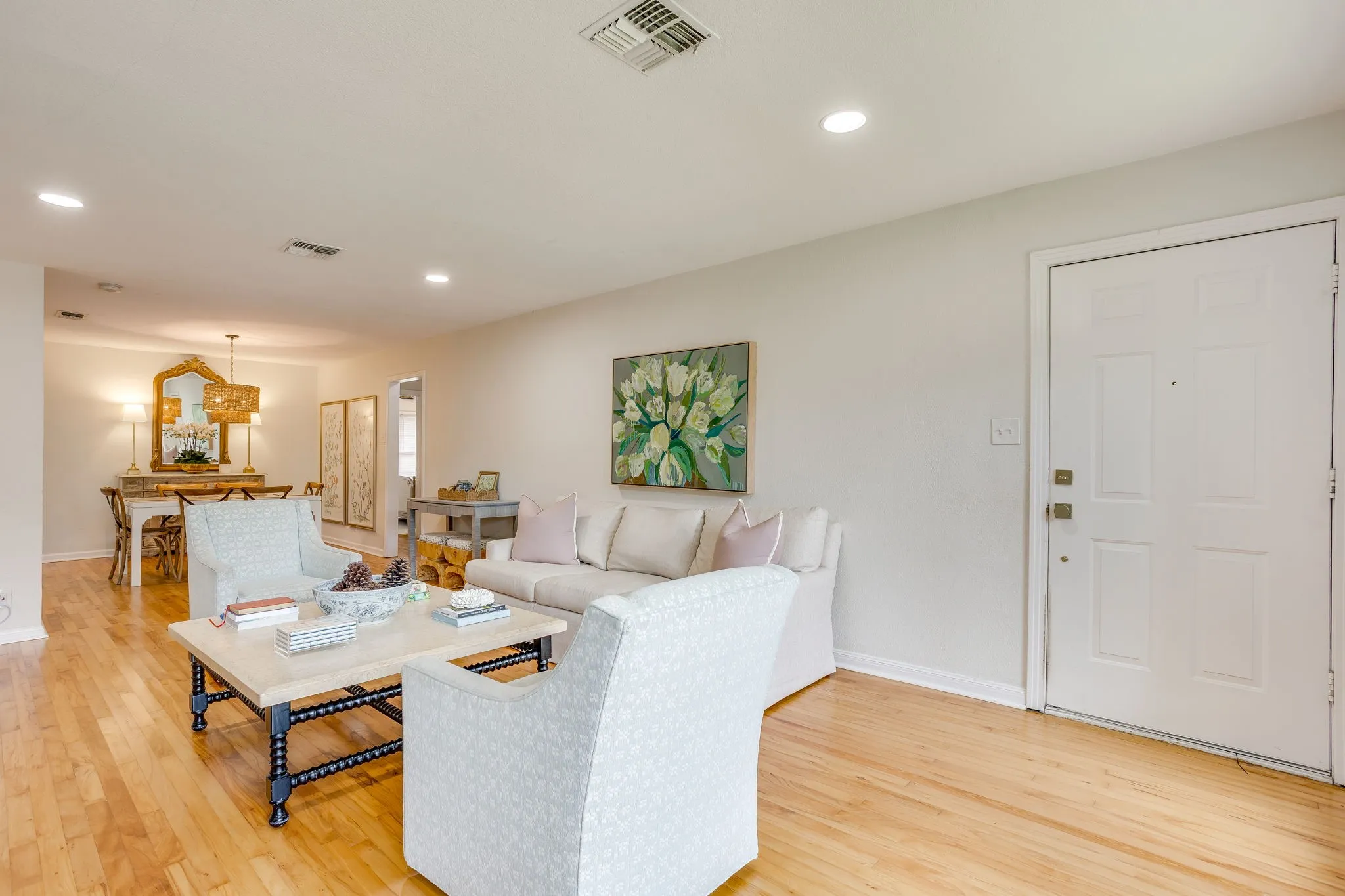 Single Family Residence For Rent in Tarrant County , 2541 Walsh Court, Fort Worth, Texas 76109, 3 Bedroom, 3 Bathroom, Garage spaces, 1,934 Sqft, built in 1948, Price $3,850, mls#21365945, Real Estate Agent in Fort Worth, Homes For Rent in Tarrant county, Homes For Rent in Fort Worth, Realtor in Fort Worth Texas, Real Estate Brokerage Independent Realty Texas, Luminita Cordes Realtor