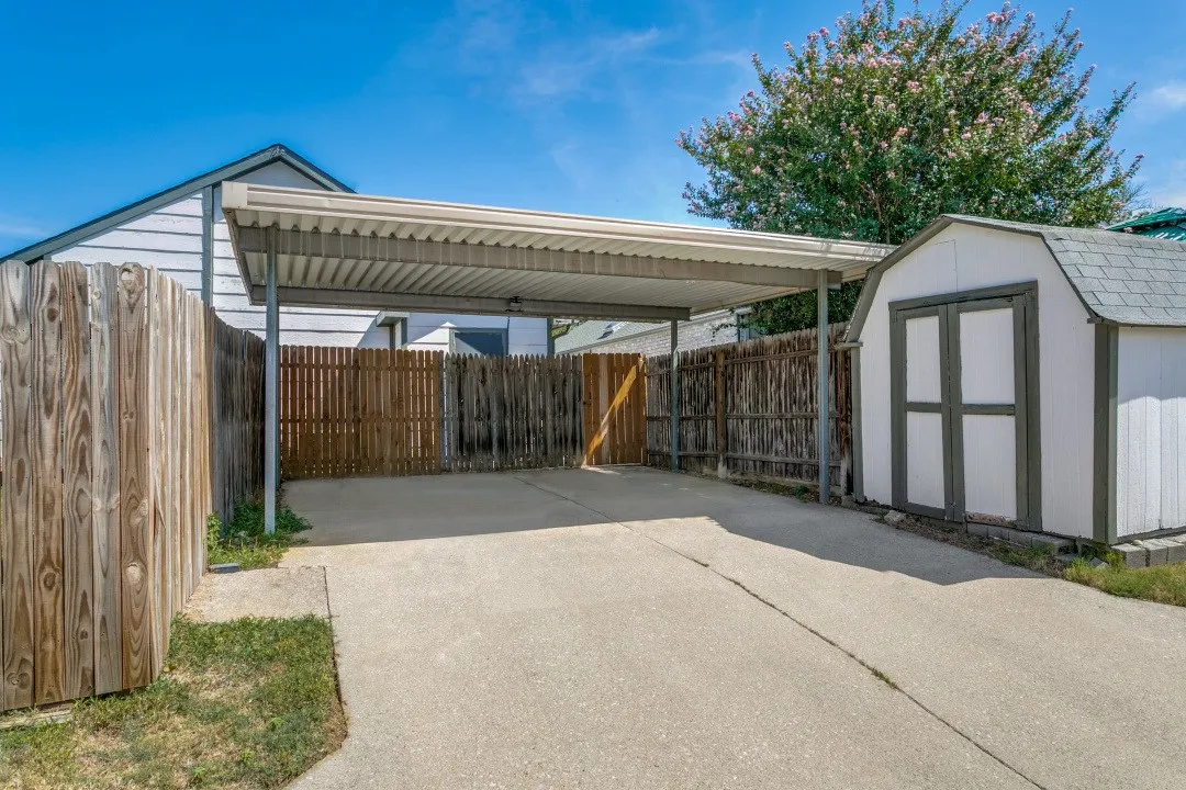 Parking with Carport