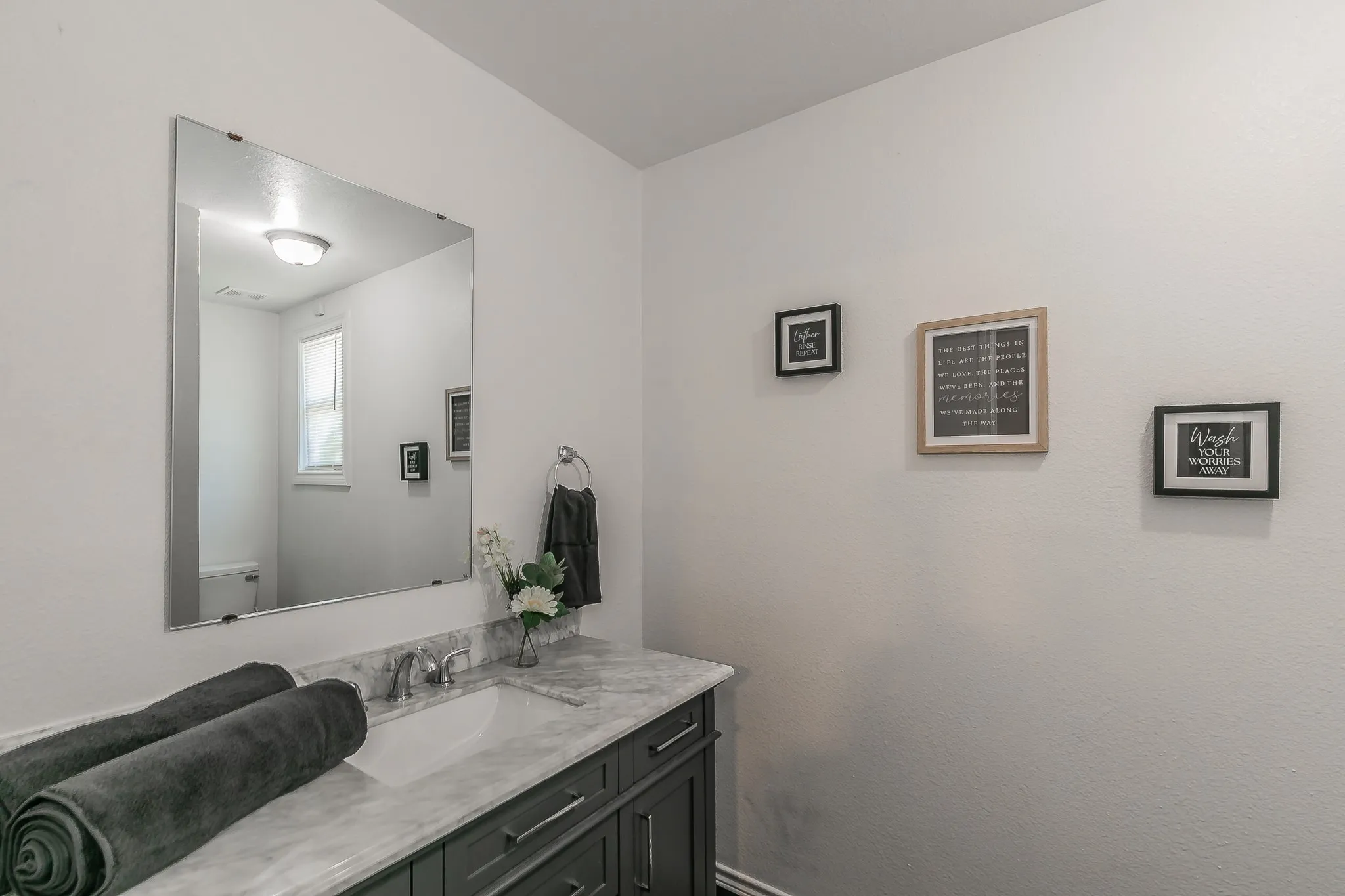 Garage apartment bathroom