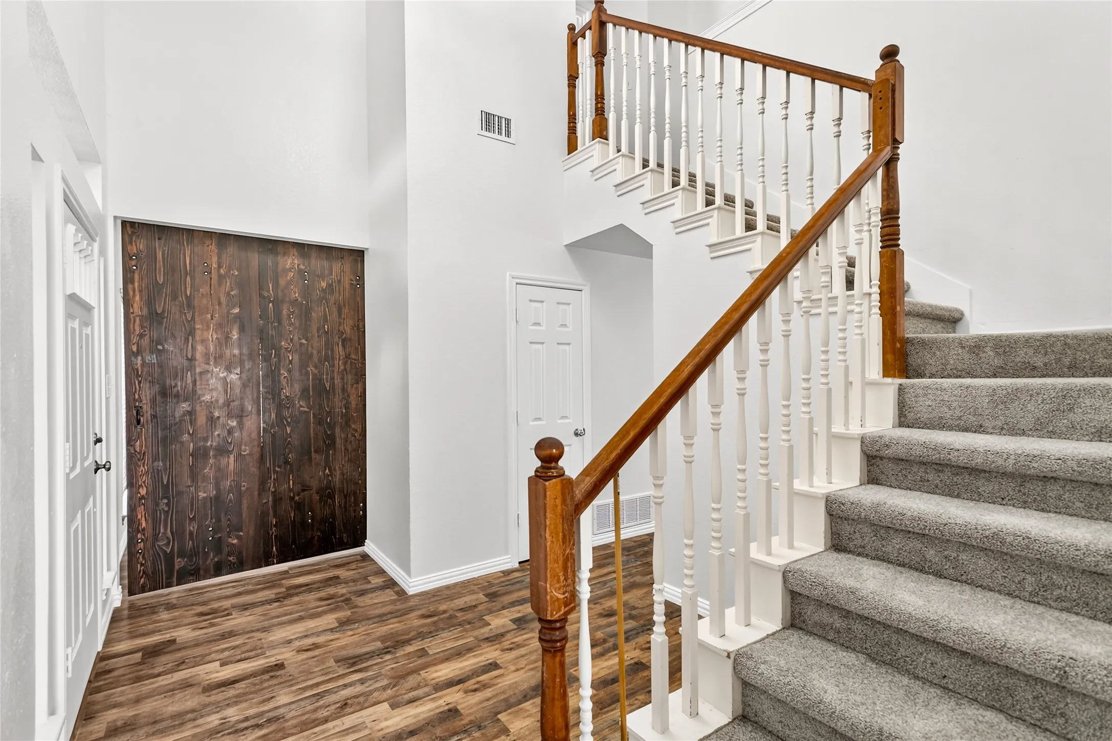 Single Family Residence For Sale in Collin County , 1008 Hyde Park Drive, Mc Kinney, Texas 75069, 4 Bedroom, 3 Bathroom, 2 Garage spaces, 2,040 Sqft, built in 1991, mls#21365955, Real Estate Agent in Mc Kinney, Homes For Sale in Collin county, Homes For Sale in Mc Kinney, Realtor in Mc Kinney Texas, Real Estate Brokerage Independent Realty Texas, Luminita Cordes Realtor