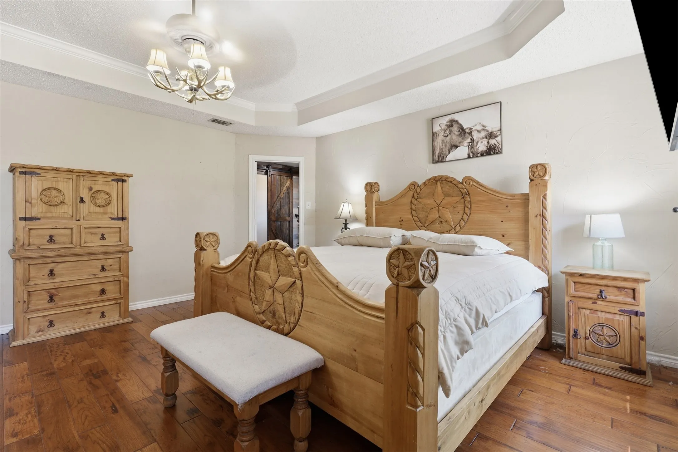 Single Family Residence For Sale in Tarrant County , 128 Oakwood Court, Lakeside, Texas 76135, 3 Bedroom, 3 Bathroom, 4 Garage spaces, 2,459 Sqft, built in 1997, mls#21364688, Real Estate Agent in Lakeside, Homes For Sale in Tarrant county, Homes For Sale in Lakeside, Realtor in Lakeside Texas, Real Estate Brokerage Independent Realty Texas, Luminita Cordes Realtor