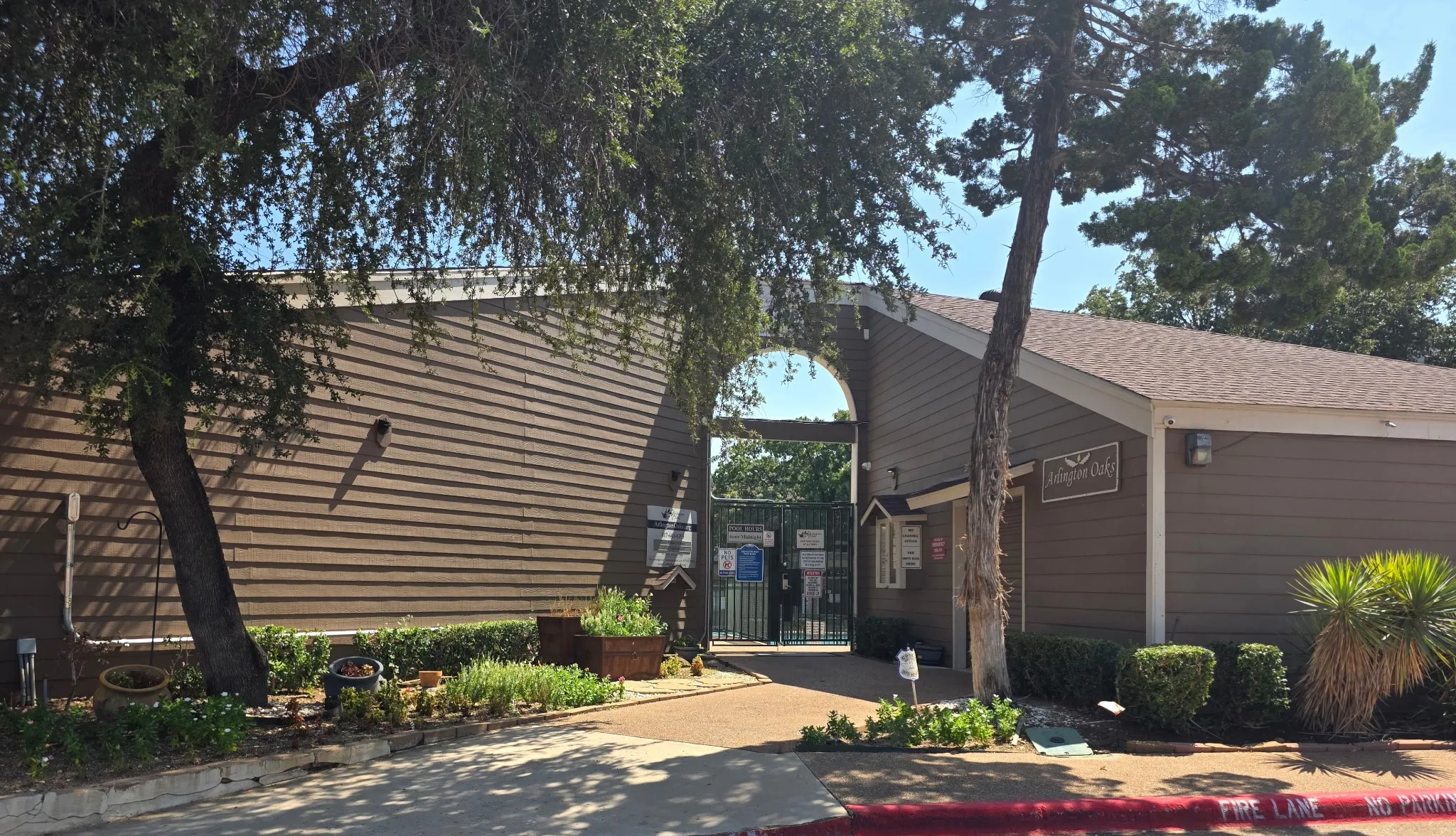 Community area leading to pool