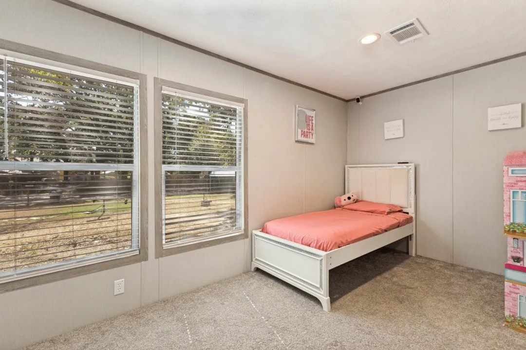 Manufactured Home For Sale in Hunt County , 9776 Navajo Lane, Quinlan, Texas 75474, 3 Bedroom, 3 Bathroom, Garage spaces, 1,800 Sqft, built in 2024, mls#21365767, Real Estate Agent in Quinlan, Homes For Sale in Hunt county, Homes For Sale in Quinlan, Realtor in Quinlan Texas, Real Estate Brokerage Independent Realty Texas, Luminita Cordes Realtor