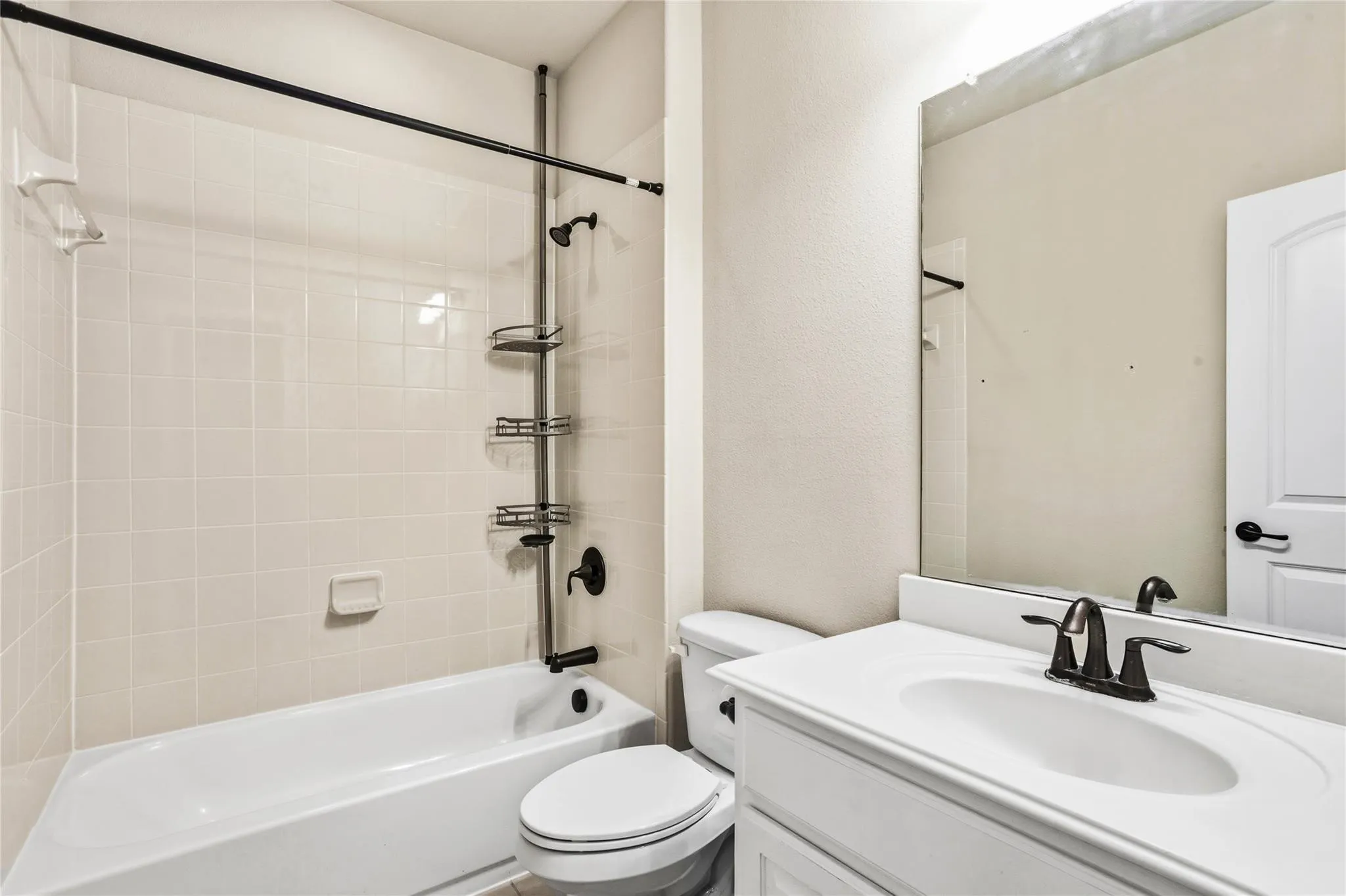 Single Family Residence For Sale in Collin County , 10816 Sexton Drive, Mc Kinney, Texas 75072, 4 Bedroom, 3 Bathroom, 2 Garage spaces, 2,253 Sqft, built in 2013, mls#21365068, Real Estate Agent in Mc Kinney, Homes For Sale in Collin county, Homes For Sale in Mc Kinney, Realtor in Mc Kinney Texas, Real Estate Brokerage Independent Realty Texas, Luminita Cordes Realtor