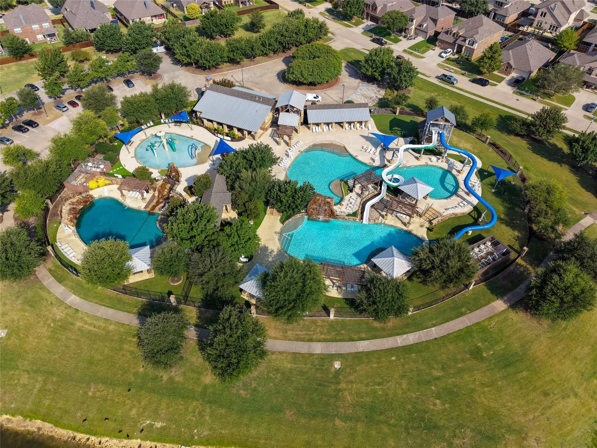 Single Family Residence For Sale in Collin County , 10816 Sexton Drive, Mc Kinney, Texas 75072, 4 Bedroom, 3 Bathroom, 2 Garage spaces, 2,253 Sqft, built in 2013, mls#21365068, Real Estate Agent in Mc Kinney, Homes For Sale in Collin county, Homes For Sale in Mc Kinney, Realtor in Mc Kinney Texas, Real Estate Brokerage Independent Realty Texas, Luminita Cordes Realtor