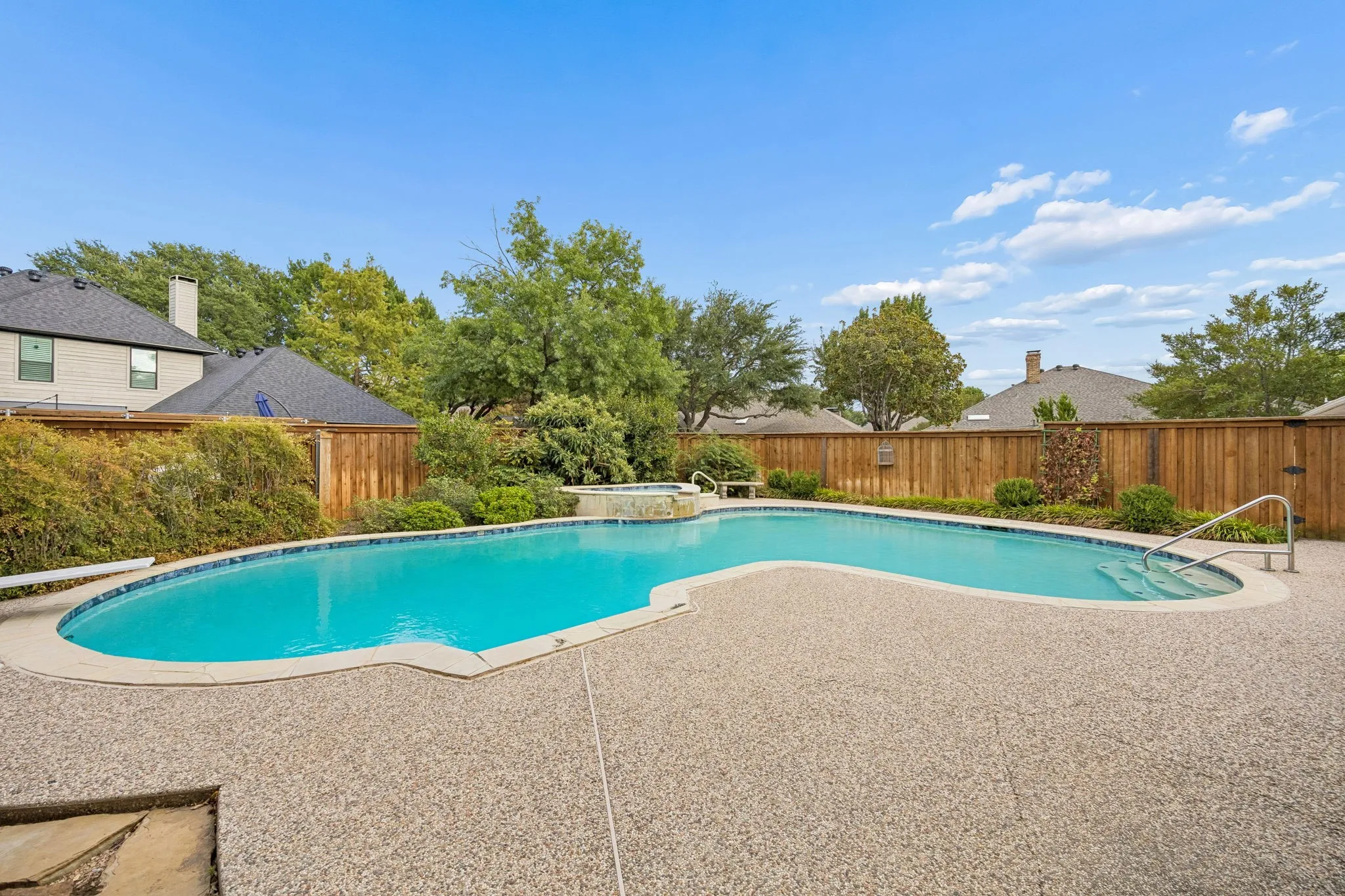 Single Family Residence For Sale in Dallas County , 2112 Brandeis Drive, Richardson, Texas 75082, 4 Bedroom, 3 Bathroom, 3 Garage spaces, 3,187 Sqft, built in 1983, mls#21356775, Real Estate Agent in Richardson, Homes For Sale in Dallas county, Homes For Sale in Richardson, Realtor in Richardson Texas, Real Estate Brokerage Independent Realty Texas, Luminita Cordes Realtor