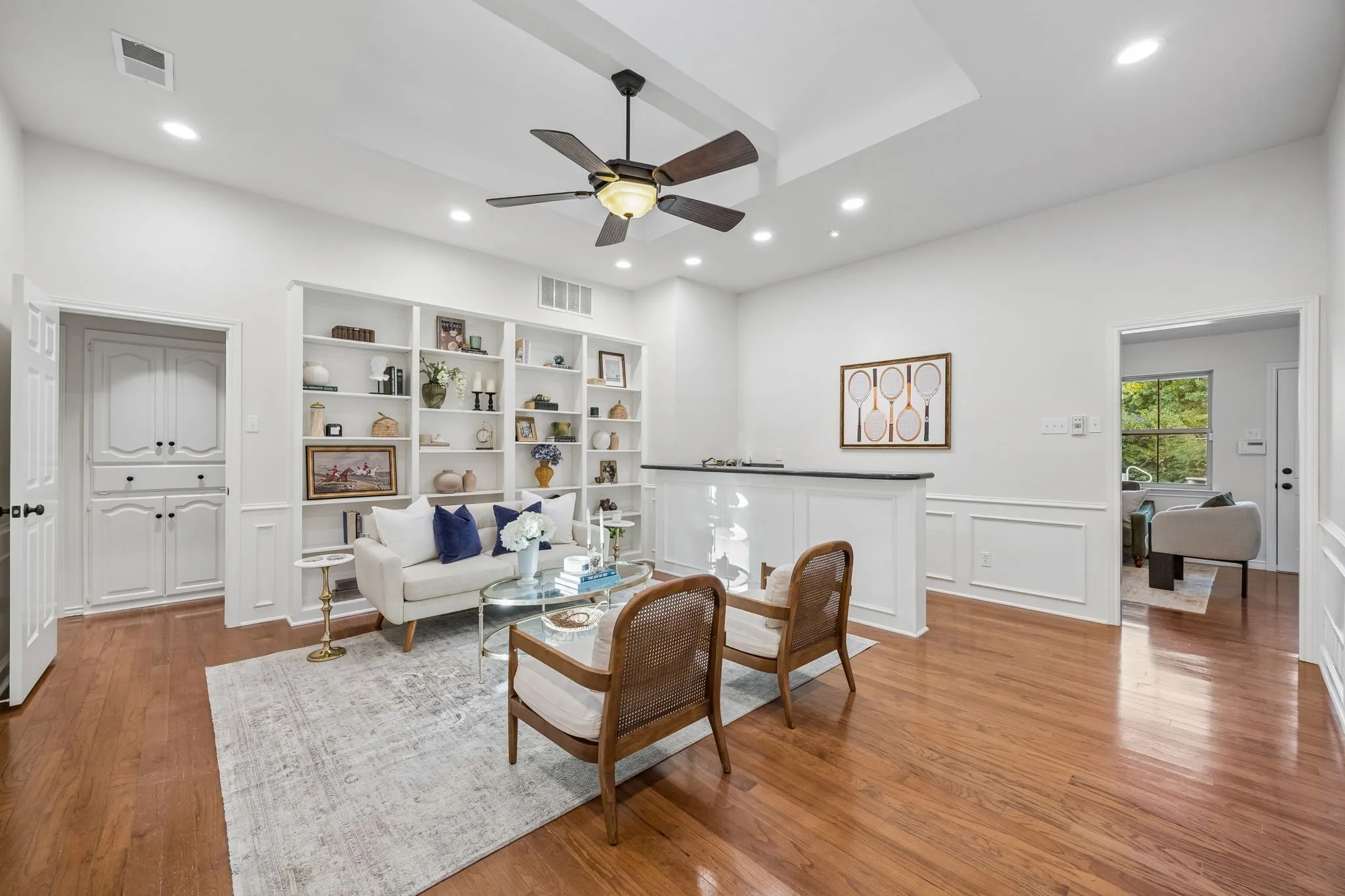 Single Family Residence For Sale in Dallas County , 2112 Brandeis Drive, Richardson, Texas 75082, 4 Bedroom, 3 Bathroom, 3 Garage spaces, 3,187 Sqft, built in 1983, mls#21356775, Real Estate Agent in Richardson, Homes For Sale in Dallas county, Homes For Sale in Richardson, Realtor in Richardson Texas, Real Estate Brokerage Independent Realty Texas, Luminita Cordes Realtor