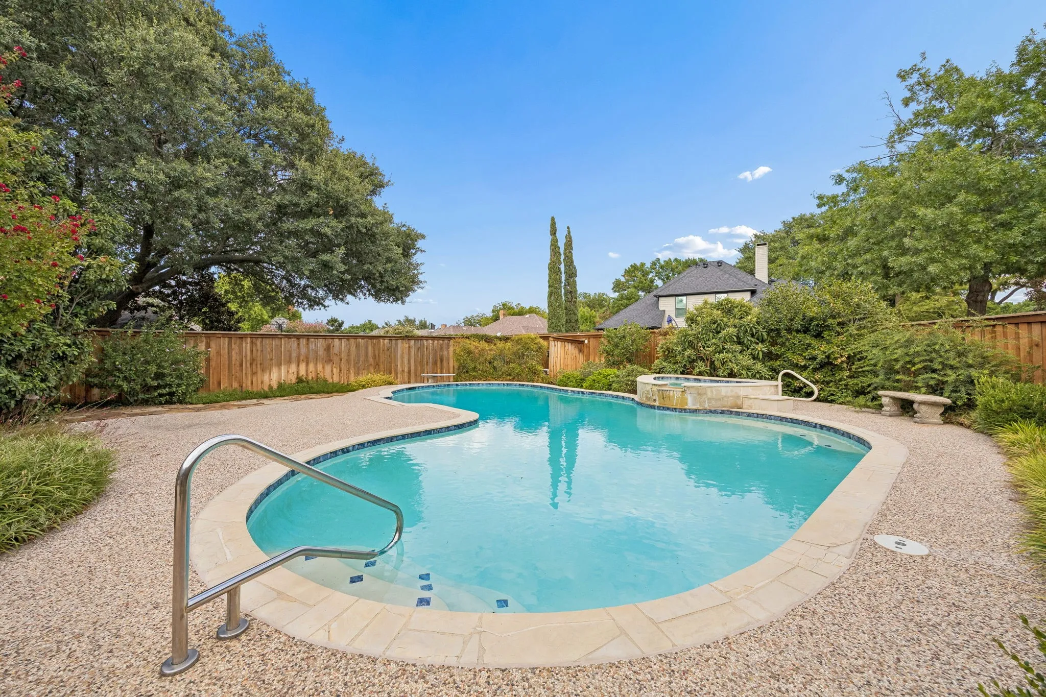Single Family Residence For Sale in Dallas County , 2112 Brandeis Drive, Richardson, Texas 75082, 4 Bedroom, 3 Bathroom, 3 Garage spaces, 3,187 Sqft, built in 1983, mls#21356775, Real Estate Agent in Richardson, Homes For Sale in Dallas county, Homes For Sale in Richardson, Realtor in Richardson Texas, Real Estate Brokerage Independent Realty Texas, Luminita Cordes Realtor