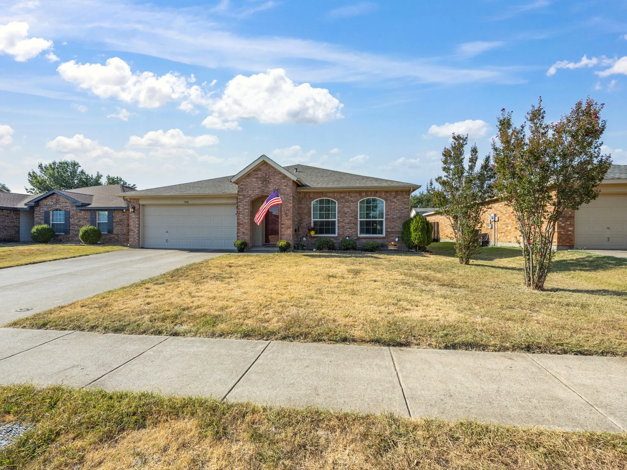 Single Family Residence For Sale in Ellis County , 3446 Charing Cross Road, Midlothian, Texas 76065, 3 Bedroom, 2 Bathroom, 2 Garage spaces, 1,673 Sqft, built in 2003, mls#21365501, Real Estate Agent in Midlothian, Homes For Sale in Ellis county, Homes For Sale in Midlothian, Realtor in Midlothian Texas, Real Estate Brokerage Independent Realty Texas, Luminita Cordes Realtor