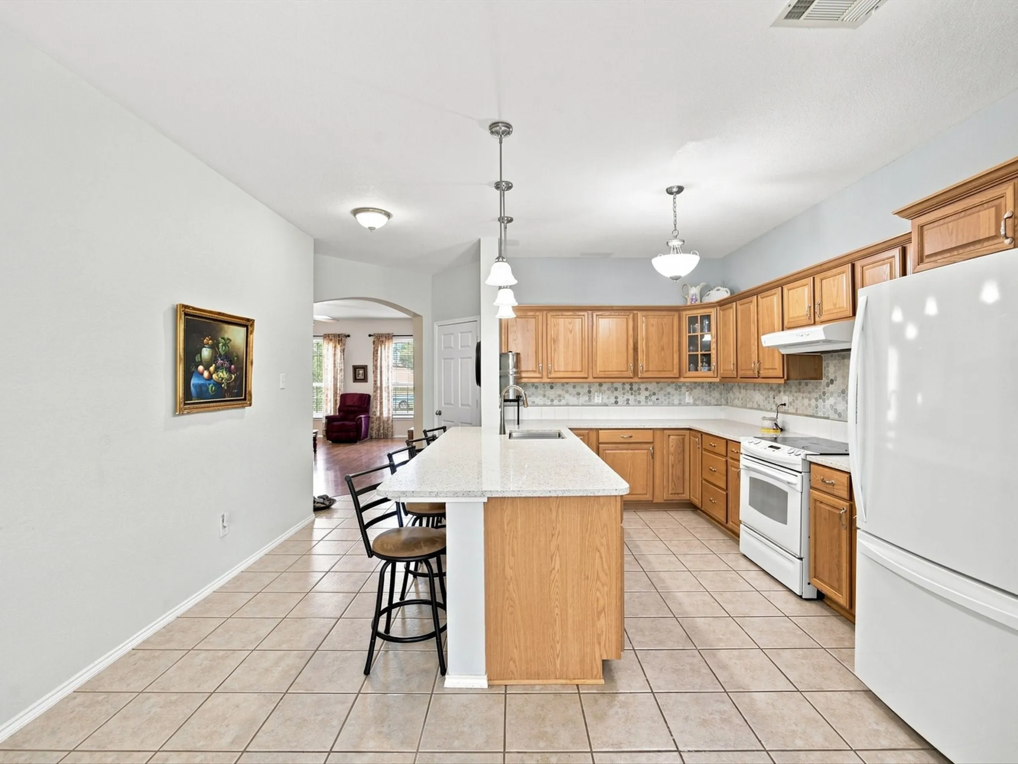Single Family Residence For Sale in Ellis County , 3446 Charing Cross Road, Midlothian, Texas 76065, 3 Bedroom, 2 Bathroom, 2 Garage spaces, 1,673 Sqft, built in 2003, mls#21365501, Real Estate Agent in Midlothian, Homes For Sale in Ellis county, Homes For Sale in Midlothian, Realtor in Midlothian Texas, Real Estate Brokerage Independent Realty Texas, Luminita Cordes Realtor