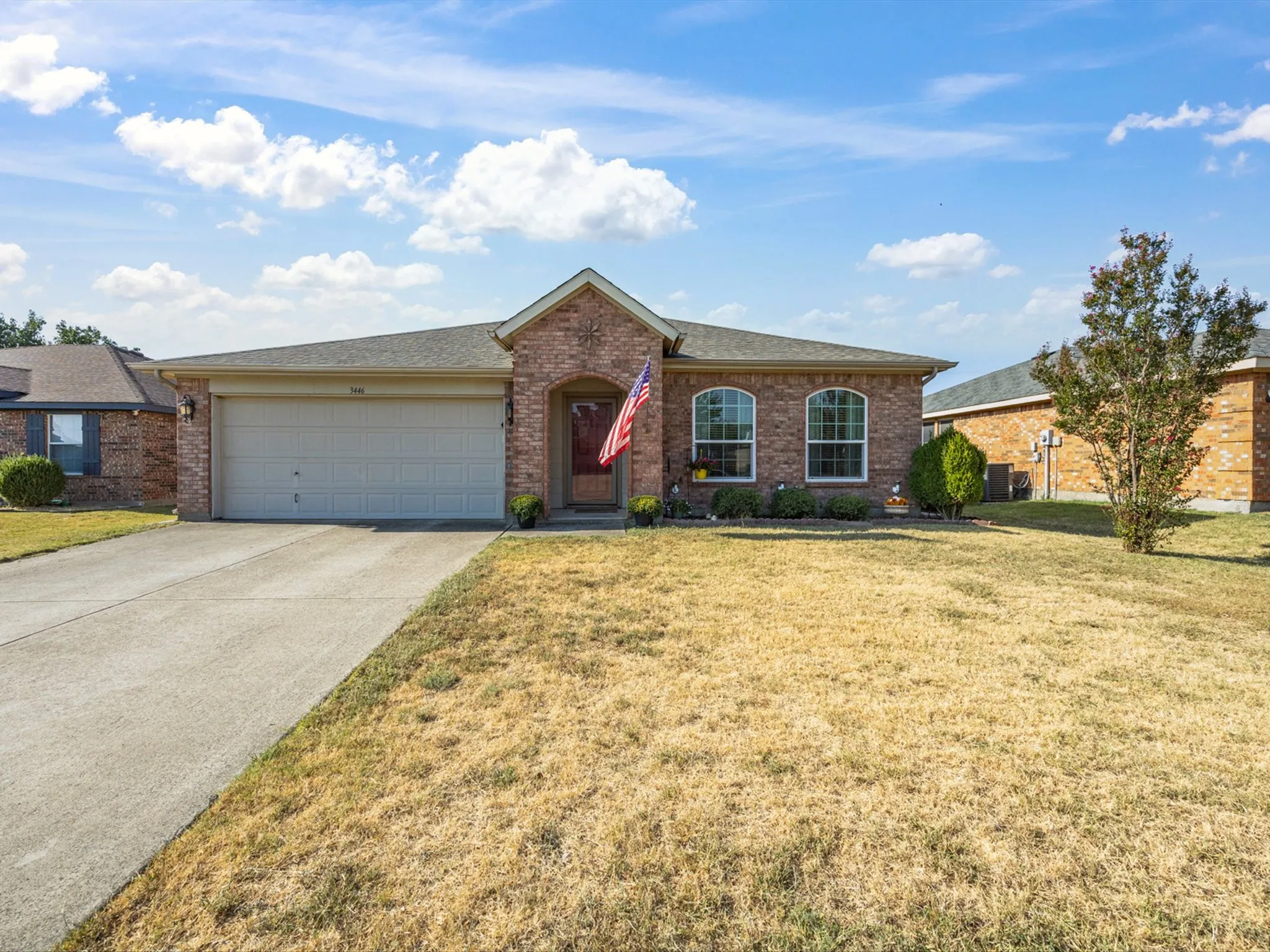 Single Family Residence For Sale in Ellis County , 3446 Charing Cross Road, Midlothian, Texas 76065, 3 Bedroom, 2 Bathroom, 2 Garage spaces, 1,673 Sqft, built in 2003, mls#21365501, Real Estate Agent in Midlothian, Homes For Sale in Ellis county, Homes For Sale in Midlothian, Realtor in Midlothian Texas, Real Estate Brokerage Independent Realty Texas, Luminita Cordes Realtor