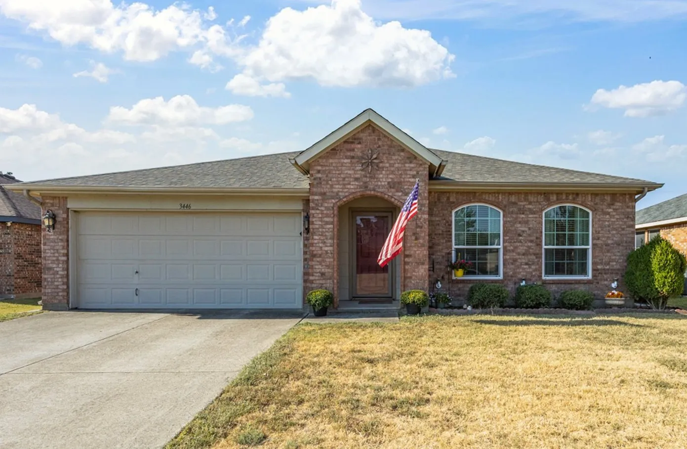 Single Family Residence For Sale in Ellis County , 3446 Charing Cross Road, Midlothian, Texas 76065, 3 Bedroom, 2 Bathroom, 2 Garage spaces, 1,673 Sqft, built in 2003, mls#21365501, Real Estate Agent in Midlothian, Homes For Sale in Ellis county, Homes For Sale in Midlothian, Realtor in Midlothian Texas, Real Estate Brokerage Independent Realty Texas, Luminita Cordes Realtor