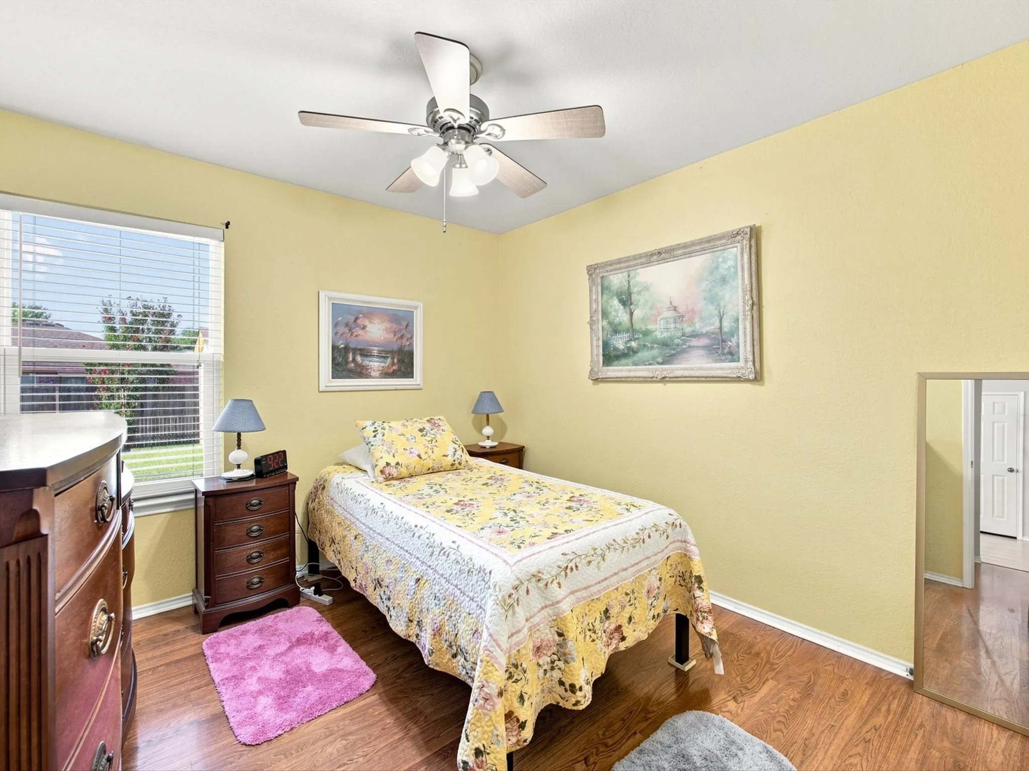 Single Family Residence For Sale in Ellis County , 3446 Charing Cross Road, Midlothian, Texas 76065, 3 Bedroom, 2 Bathroom, 2 Garage spaces, 1,673 Sqft, built in 2003, mls#21365501, Real Estate Agent in Midlothian, Homes For Sale in Ellis county, Homes For Sale in Midlothian, Realtor in Midlothian Texas, Real Estate Brokerage Independent Realty Texas, Luminita Cordes Realtor