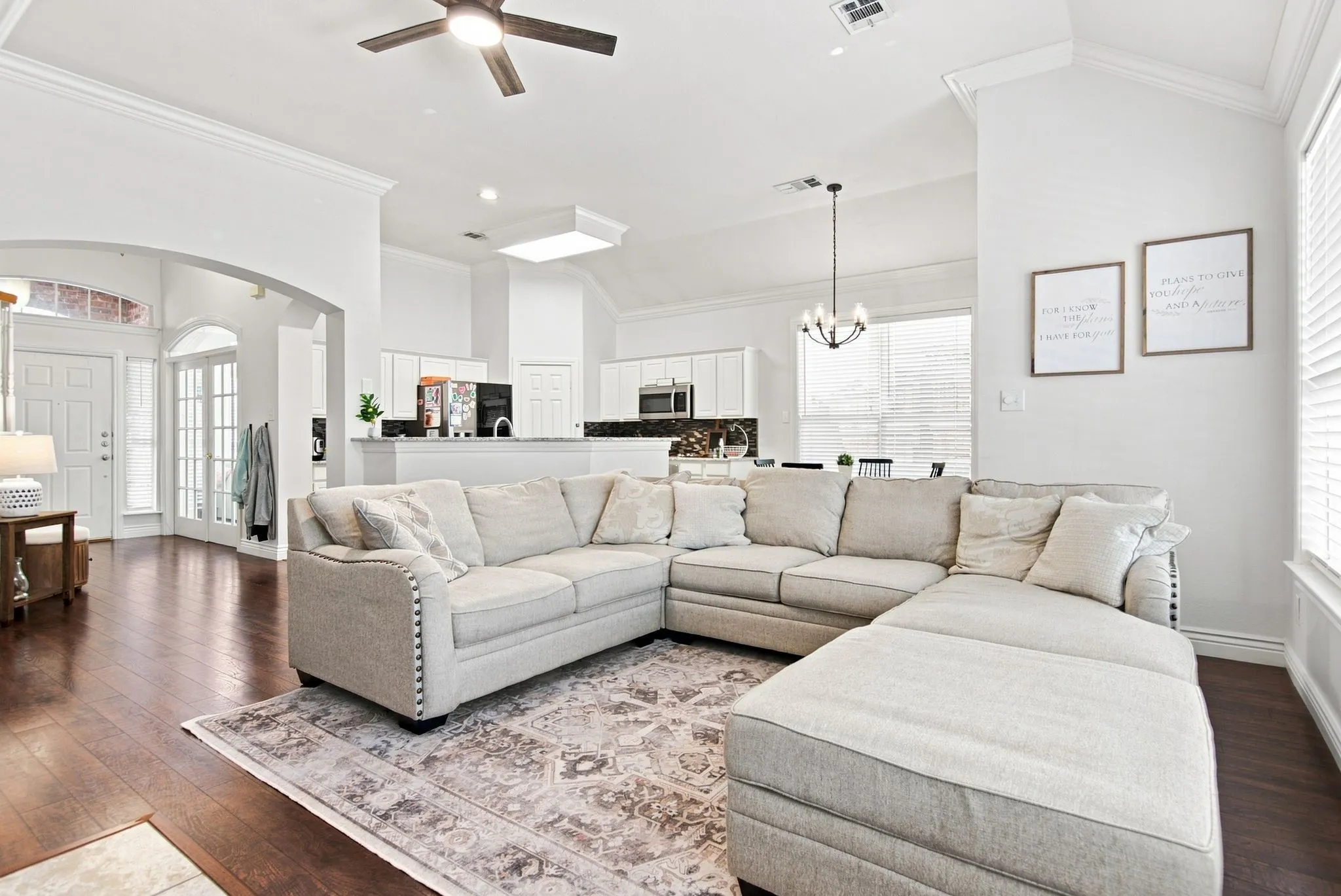 Single Family Residence For Sale in Tarrant County , 629 Wyndham Circle, Keller, Texas 76248, 3 Bedroom, 3 Bathroom, 2 Garage spaces, 2,005 Sqft, built in 2000, Price $442,000, mls#21363826, Real Estate Agent in Keller, Homes For Sale in Tarrant county, Homes For Sale in Keller, Realtor in Keller Texas, Real Estate Brokerage Independent Realty Texas, Luminita Cordes Realtor
