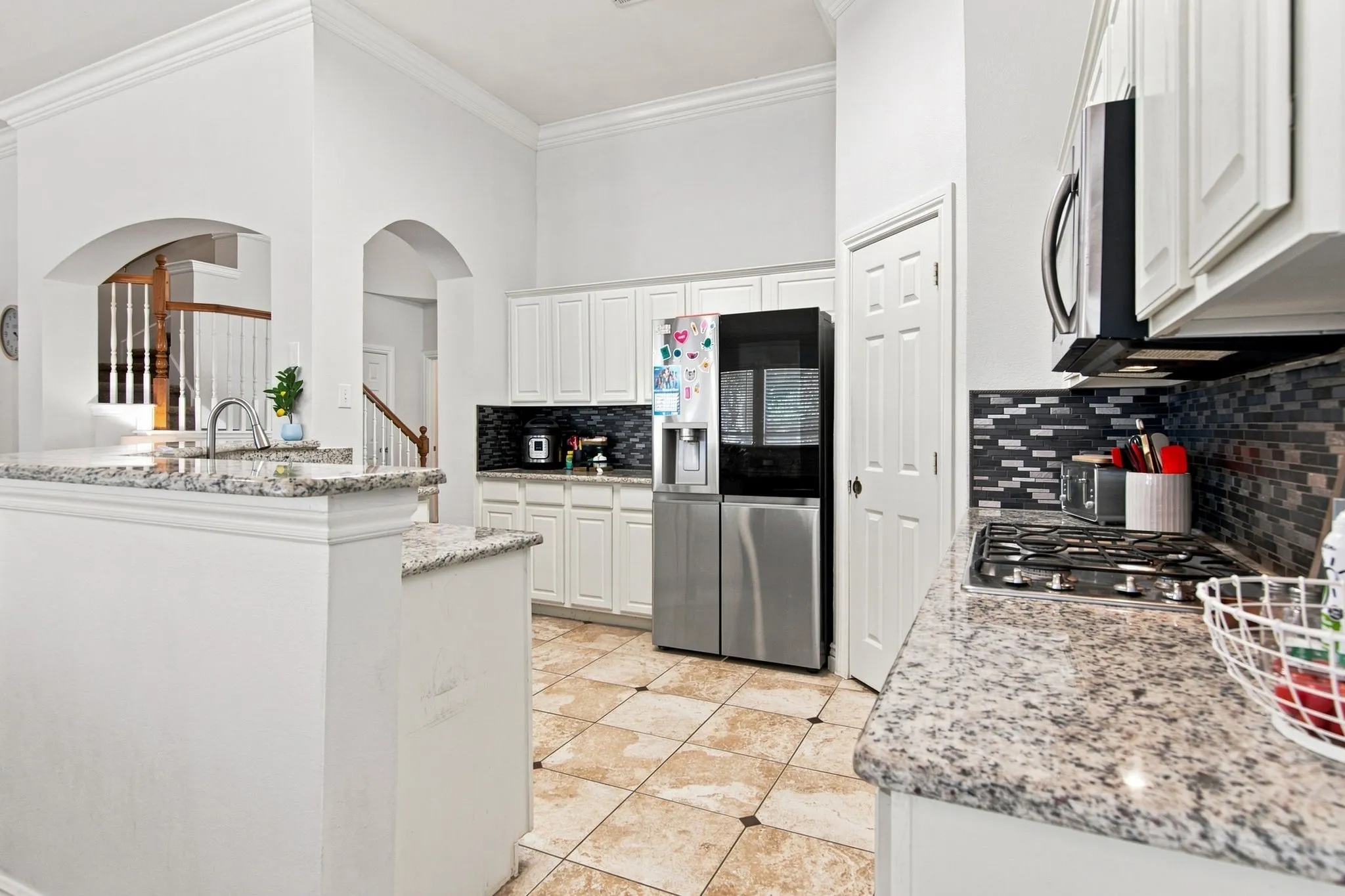 Single Family Residence For Sale in Tarrant County , 629 Wyndham Circle, Keller, Texas 76248, 3 Bedroom, 3 Bathroom, 2 Garage spaces, 2,005 Sqft, built in 2000, Price $442,000, mls#21363826, Real Estate Agent in Keller, Homes For Sale in Tarrant county, Homes For Sale in Keller, Realtor in Keller Texas, Real Estate Brokerage Independent Realty Texas, Luminita Cordes Realtor