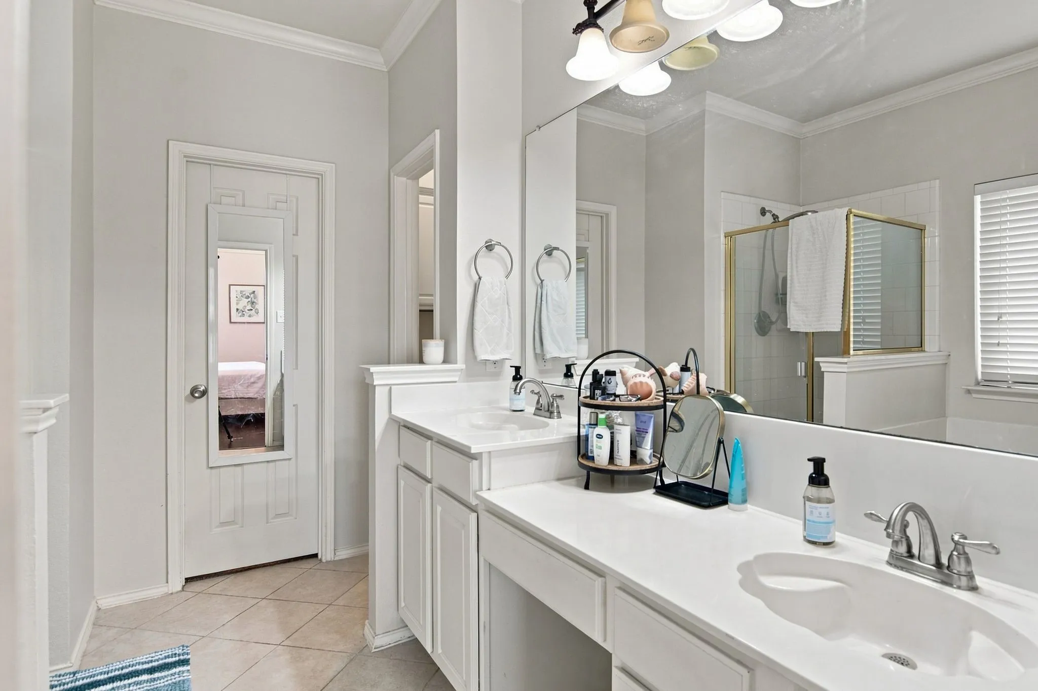Single Family Residence For Sale in Tarrant County , 629 Wyndham Circle, Keller, Texas 76248, 3 Bedroom, 3 Bathroom, 2 Garage spaces, 2,005 Sqft, built in 2000, Price $442,000, mls#21363826, Real Estate Agent in Keller, Homes For Sale in Tarrant county, Homes For Sale in Keller, Realtor in Keller Texas, Real Estate Brokerage Independent Realty Texas, Luminita Cordes Realtor