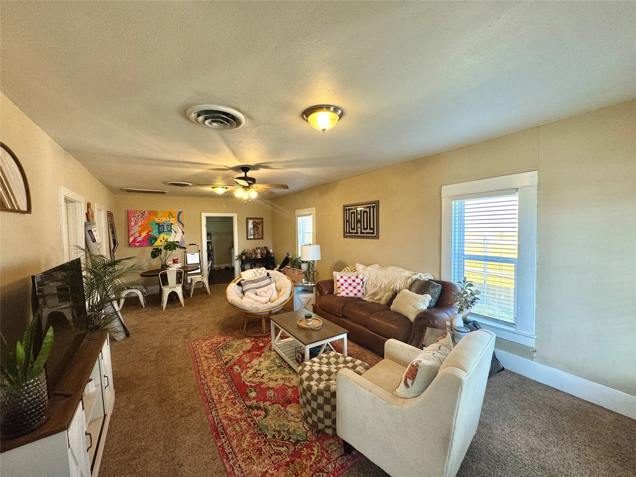 Single Family Residence For Rent in Erath County , 1287 W FREY, Stephenville, Texas 76401, 4 Bedroom, 2 Bathroom, Garage spaces, 1,428 Sqft, built in 1924, mls#21365159, Real Estate Agent in Stephenville, Homes For Rent in Erath county, Homes For Rent in Stephenville, Realtor in Stephenville Texas, Real Estate Brokerage Independent Realty Texas, Luminita Cordes Realtor