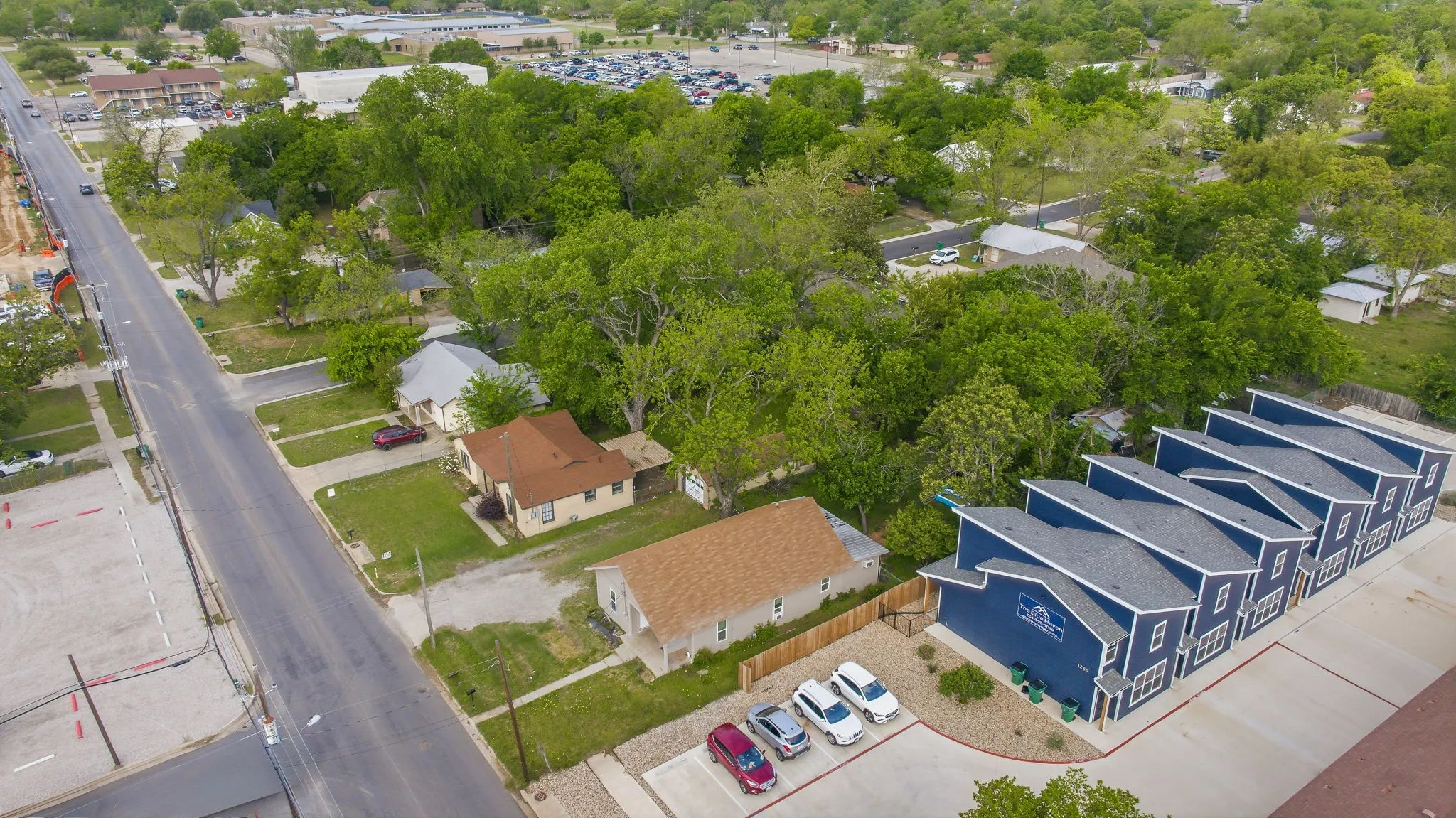 Single Family Residence For Rent in Erath County , 1287 W FREY, Stephenville, Texas 76401, 4 Bedroom, 2 Bathroom, Garage spaces, 1,428 Sqft, built in 1924, mls#21365159, Real Estate Agent in Stephenville, Homes For Rent in Erath county, Homes For Rent in Stephenville, Realtor in Stephenville Texas, Real Estate Brokerage Independent Realty Texas, Luminita Cordes Realtor