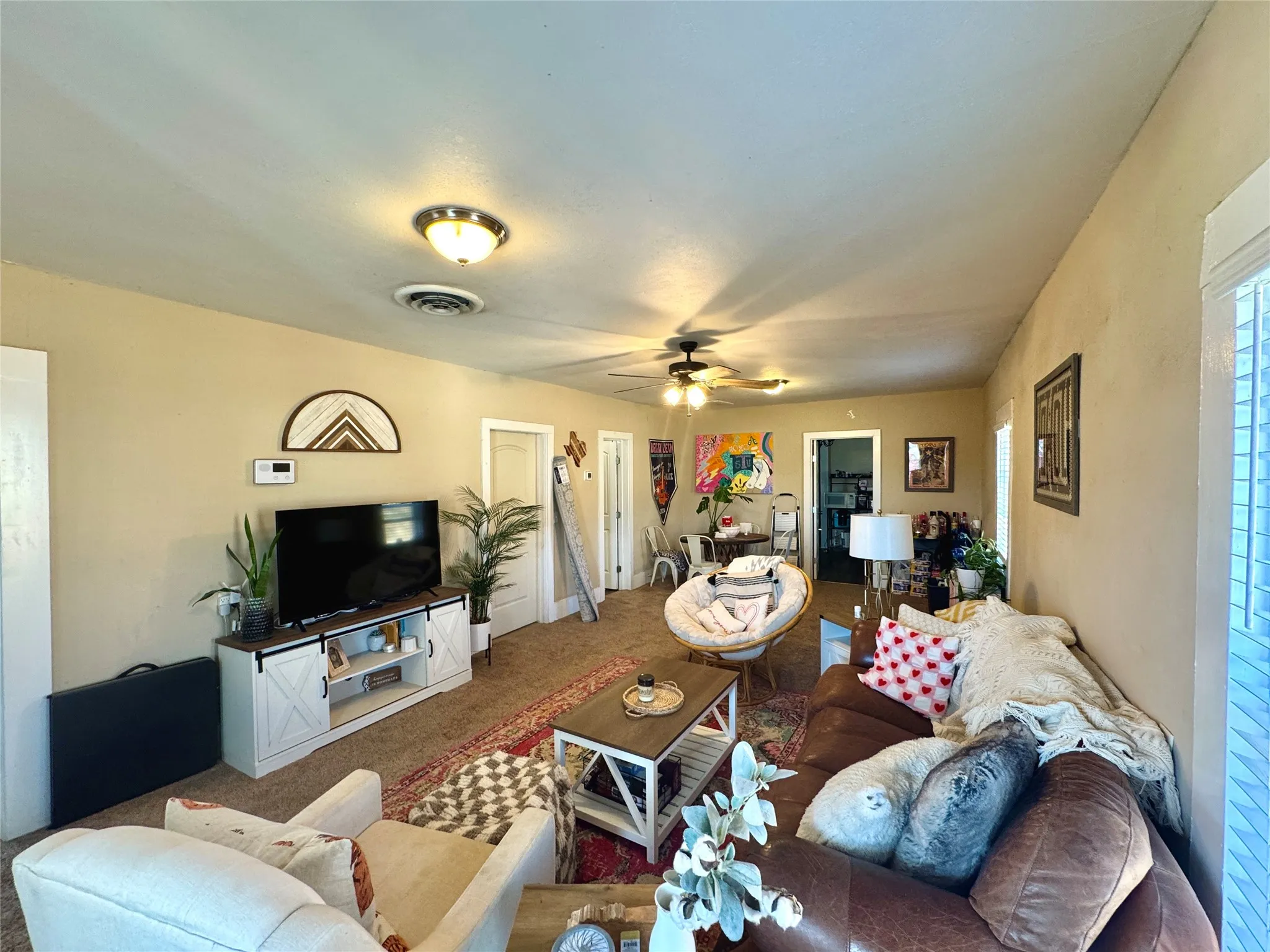 Single Family Residence For Rent in Erath County , 1287 W FREY, Stephenville, Texas 76401, 4 Bedroom, 2 Bathroom, Garage spaces, 1,428 Sqft, built in 1924, mls#21365159, Real Estate Agent in Stephenville, Homes For Rent in Erath county, Homes For Rent in Stephenville, Realtor in Stephenville Texas, Real Estate Brokerage Independent Realty Texas, Luminita Cordes Realtor