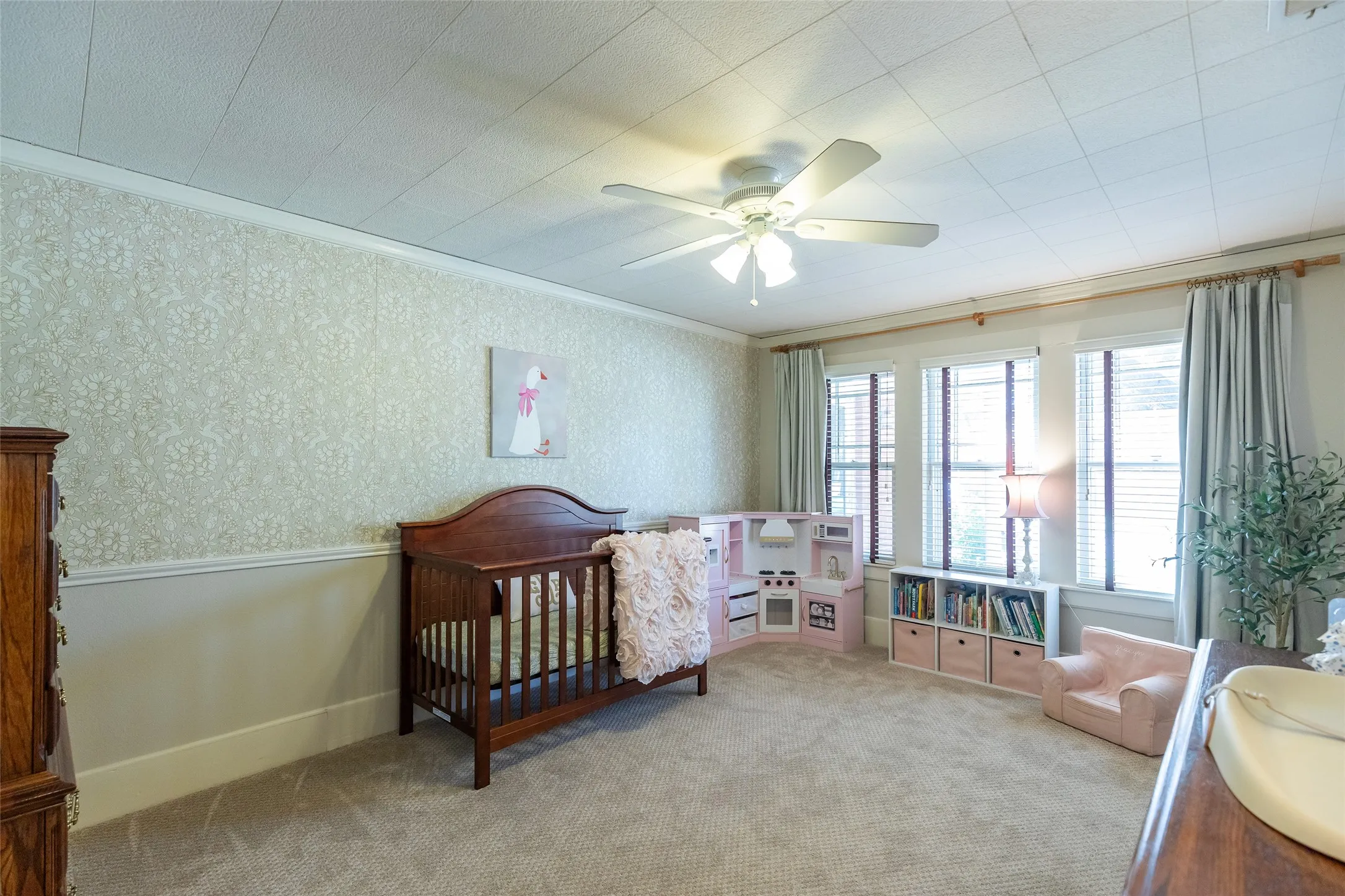 Single Family Residence For Sale in Haskell County , 500 N Avenue H, Haskell, Texas 79521, 3 Bedroom, 2 Bathroom, 1 Garage spaces, 1,768 Sqft, built in 1950, mls#21364348, Real Estate Agent in Haskell, Homes For Sale in Haskell county, Homes For Sale in Haskell, Realtor in Haskell Texas, Real Estate Brokerage Independent Realty Texas, Luminita Cordes Realtor