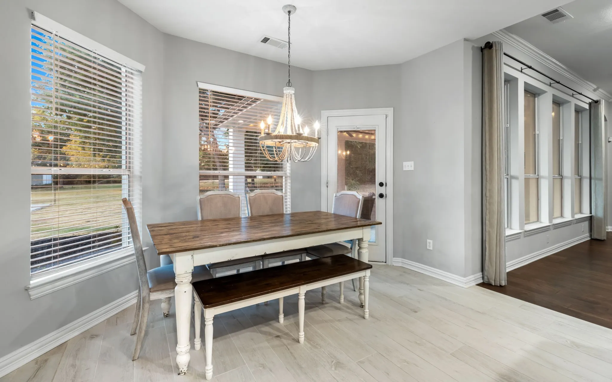 Single Family Residence For Sale in Collin County , 3668 Quail Hollow Street, Celina, Texas 75009, 4 Bedroom, 2 Bathroom, 3 Garage spaces, 2,356 Sqft, built in 1998, mls#21351884, Real Estate Agent in Celina, Homes For Sale in Collin county, Homes For Sale in Celina, Realtor in Celina Texas, Real Estate Brokerage Independent Realty Texas, Luminita Cordes Realtor