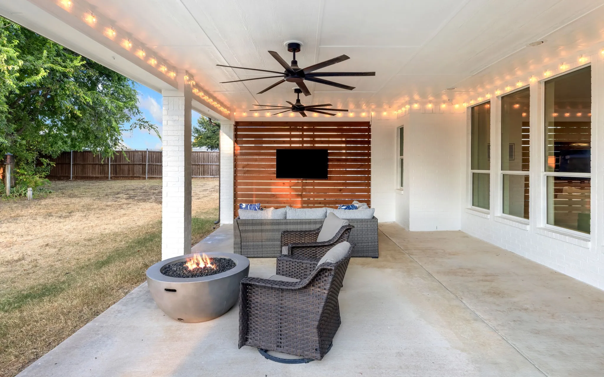 OUTDOOR LIVING AT ITS FINEST