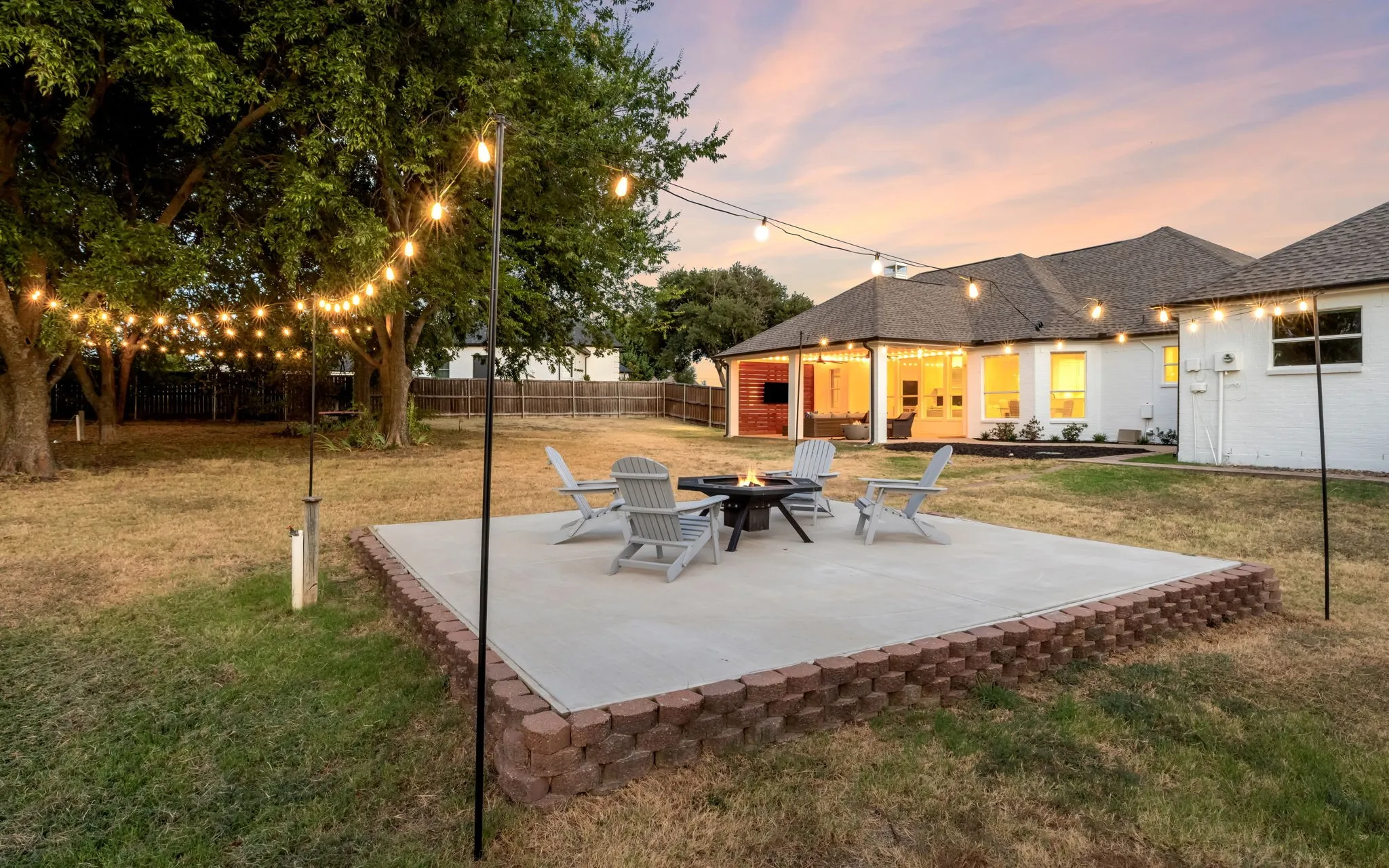 Single Family Residence For Sale in Collin County , 3668 Quail Hollow Street, Celina, Texas 75009, 4 Bedroom, 2 Bathroom, 3 Garage spaces, 2,356 Sqft, built in 1998, mls#21351884, Real Estate Agent in Celina, Homes For Sale in Collin county, Homes For Sale in Celina, Realtor in Celina Texas, Real Estate Brokerage Independent Realty Texas, Luminita Cordes Realtor