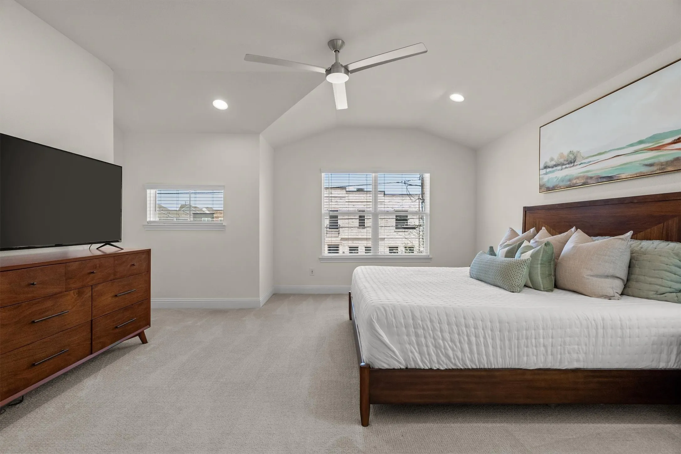 Townhouse For Sale in Tarrant County , 306 Sunset Lane, Fort Worth, Texas 76114, 3 Bedroom, 3 Bathroom, 2 Garage spaces, 1,900 Sqft, built in 2023, mls#21357366, Real Estate Agent in Fort Worth, Homes For Sale in Tarrant county, Homes For Sale in Fort Worth, Realtor in Fort Worth Texas, Real Estate Brokerage Independent Realty Texas, Luminita Cordes Realtor