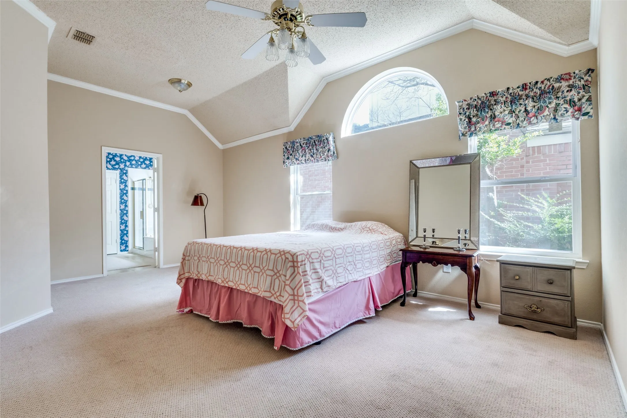 Single Family Residence For Rent in Collin County , 6816 Thorncliff Trail, Plano, Texas 75023, 3 Bedroom, 2 Bathroom, 2 Garage spaces, 1,736 Sqft, built in 1995, mls#21365983, Real Estate Agent in Plano, Homes For Rent in Collin county, Homes For Rent in Plano, Realtor in Plano Texas, Real Estate Brokerage Independent Realty Texas, Luminita Cordes Realtor