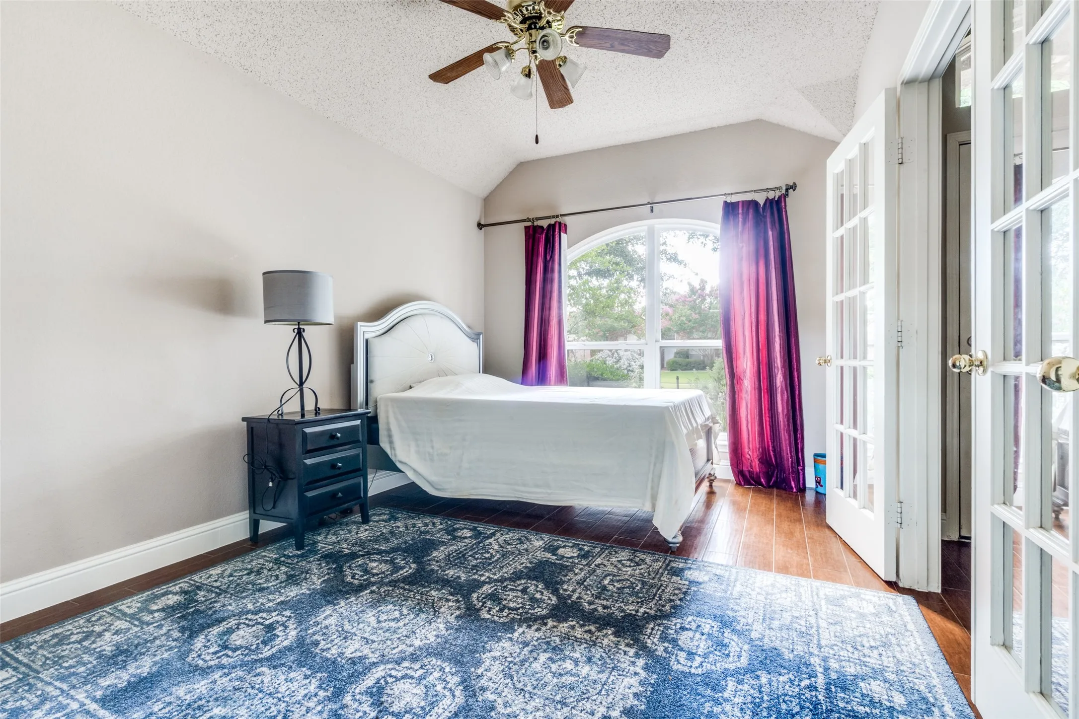 Single Family Residence For Rent in Collin County , 6816 Thorncliff Trail, Plano, Texas 75023, 3 Bedroom, 2 Bathroom, 2 Garage spaces, 1,736 Sqft, built in 1995, mls#21365983, Real Estate Agent in Plano, Homes For Rent in Collin county, Homes For Rent in Plano, Realtor in Plano Texas, Real Estate Brokerage Independent Realty Texas, Luminita Cordes Realtor