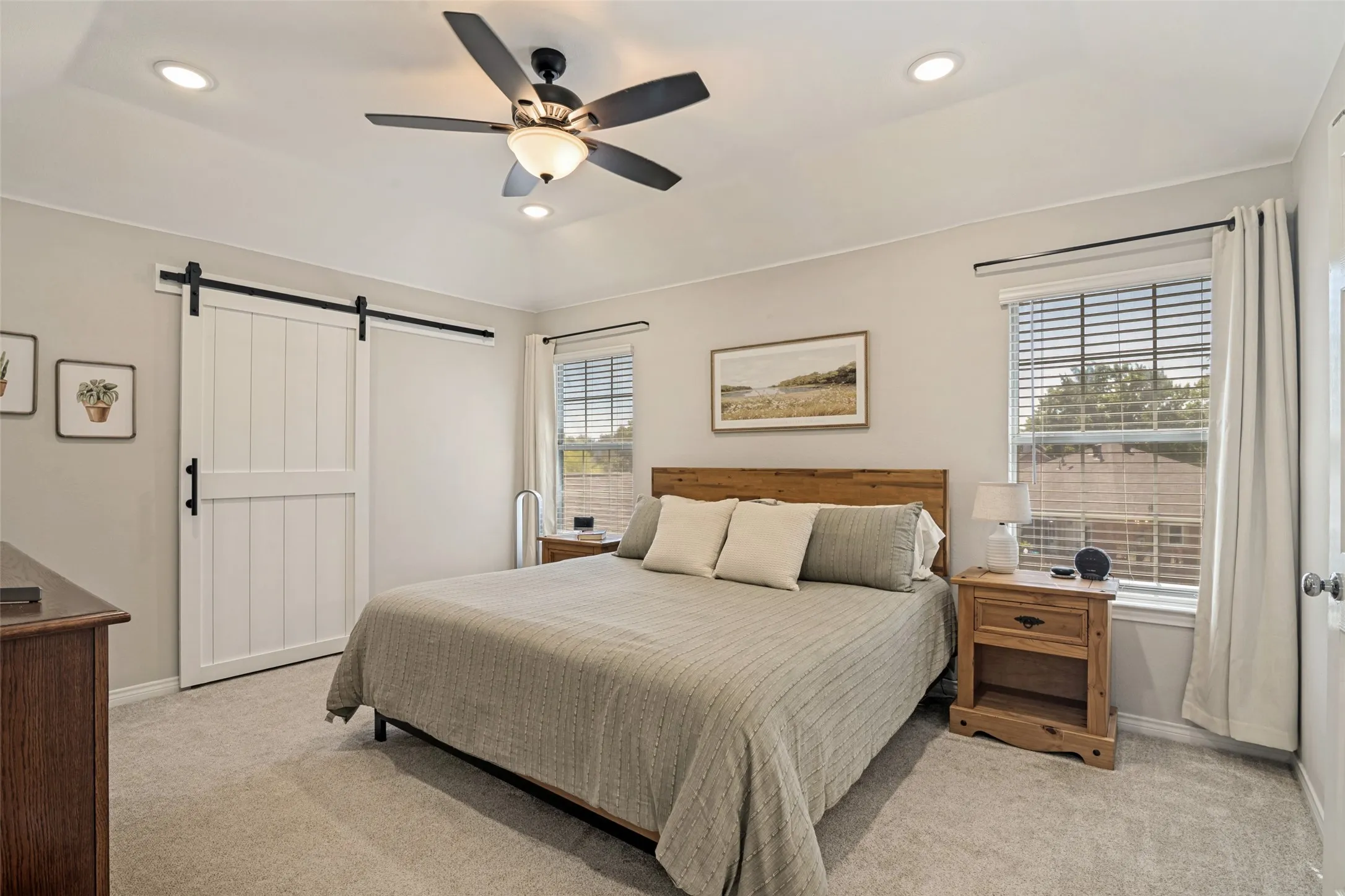 Single Family Residence For Sale in Dallas County , 2110 Carnation Court, Garland, Texas 75040, 3 Bedroom, 3 Bathroom, 2 Garage spaces, 1,984 Sqft, built in 1992, mls#21357816, Real Estate Agent in Garland, Homes For Sale in Dallas county, Homes For Sale in Garland, Realtor in Garland Texas, Real Estate Brokerage Independent Realty Texas, Luminita Cordes Realtor