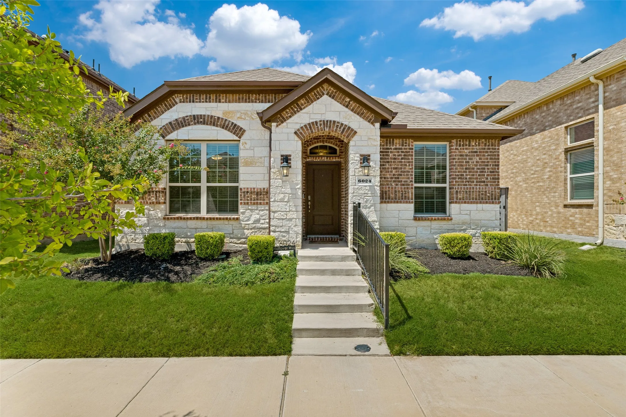Single Family Residence For Rent in Denton County , 6024 Wildflower Way, Little Elm, Texas 76227, 3 Bedroom, 2 Bathroom, 2 Garage spaces, 1,584 Sqft, built in 2021, mls#21364157, Real Estate Agent in Little Elm, Homes For Rent in Denton county, Homes For Rent in Little Elm, Realtor in Little Elm Texas, Real Estate Brokerage Independent Realty Texas, Luminita Cordes Realtor